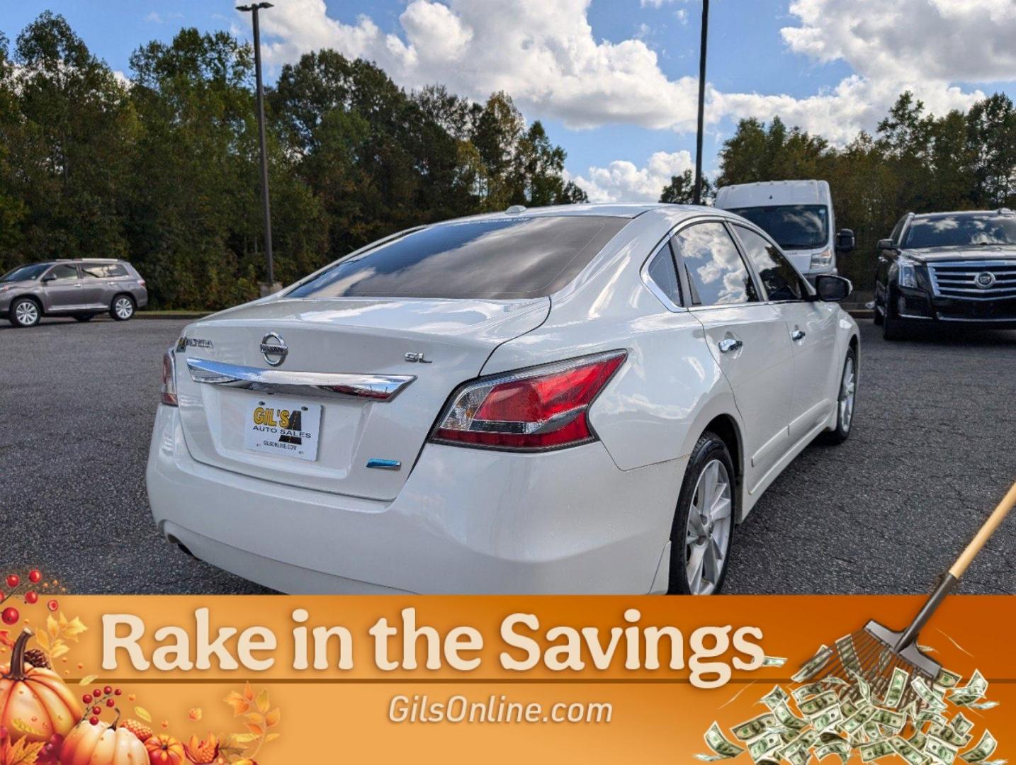 2014 /Charcoal Nissan Altima 2.5 SL (1N4AL3AP6EC) with an Regular Unleaded I-4 2.5 L/152 engine, 1-Speed CVT w/OD transmission, located at 3959 U.S. 80 W, Phenix City, AL, 36870, (334) 297-4885, 32.469296, -85.135185 - 2014 Nissan Altima 2.5 SL - Photo#8