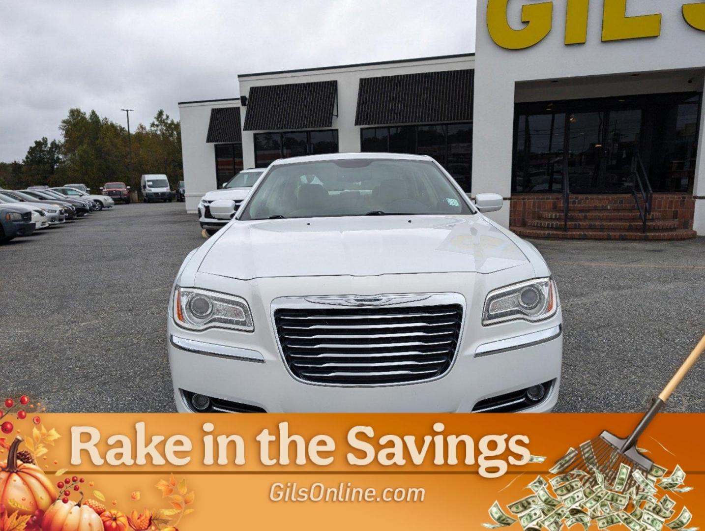 2014 /Lt Frost Beige/Black Chrysler 300 (2C3CCAAG4EH) with an Regular Unleaded V-6 3.6 L/220 engine, 8-Speed Automatic w/OD transmission, located at 3959 U.S. 80 W, Phenix City, AL, 36870, (334) 297-4885, 32.469296, -85.135185 - 2014 Chrysler 300 - Photo#1