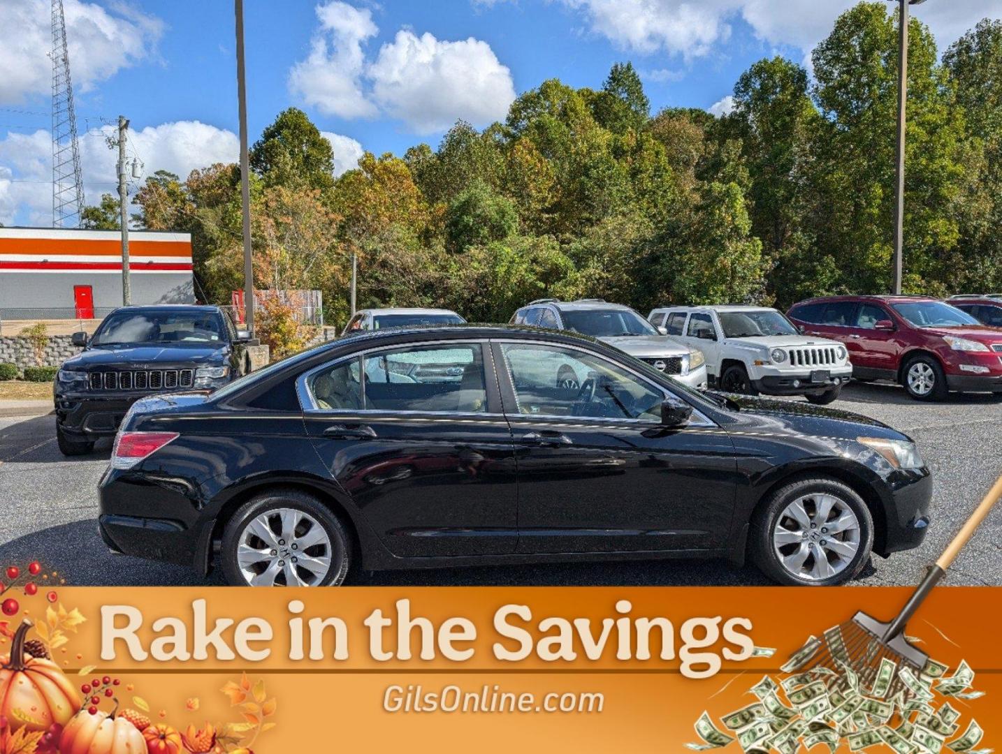 2010 Honda Accord Sdn EX-L (1HGCP2F82AA) with an Gas I4 2.4L/144 engine, 5-Speed Automatic transmission, located at 3959 U.S. 80 W, Phenix City, AL, 36870, (334) 297-4885, 32.469296, -85.135185 - 2010 Honda Accord Sdn EX-L - Photo#6