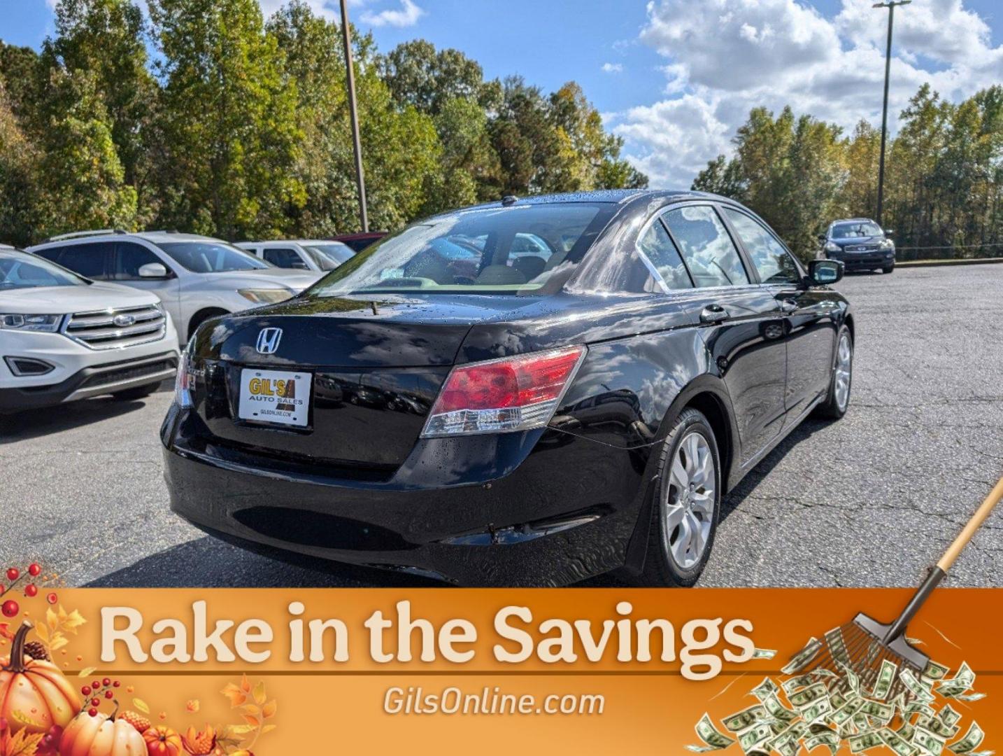 2010 Honda Accord Sdn EX-L (1HGCP2F82AA) with an Gas I4 2.4L/144 engine, 5-Speed Automatic transmission, located at 3959 U.S. 80 W, Phenix City, AL, 36870, (334) 297-4885, 32.469296, -85.135185 - 2010 Honda Accord Sdn EX-L - Photo#8