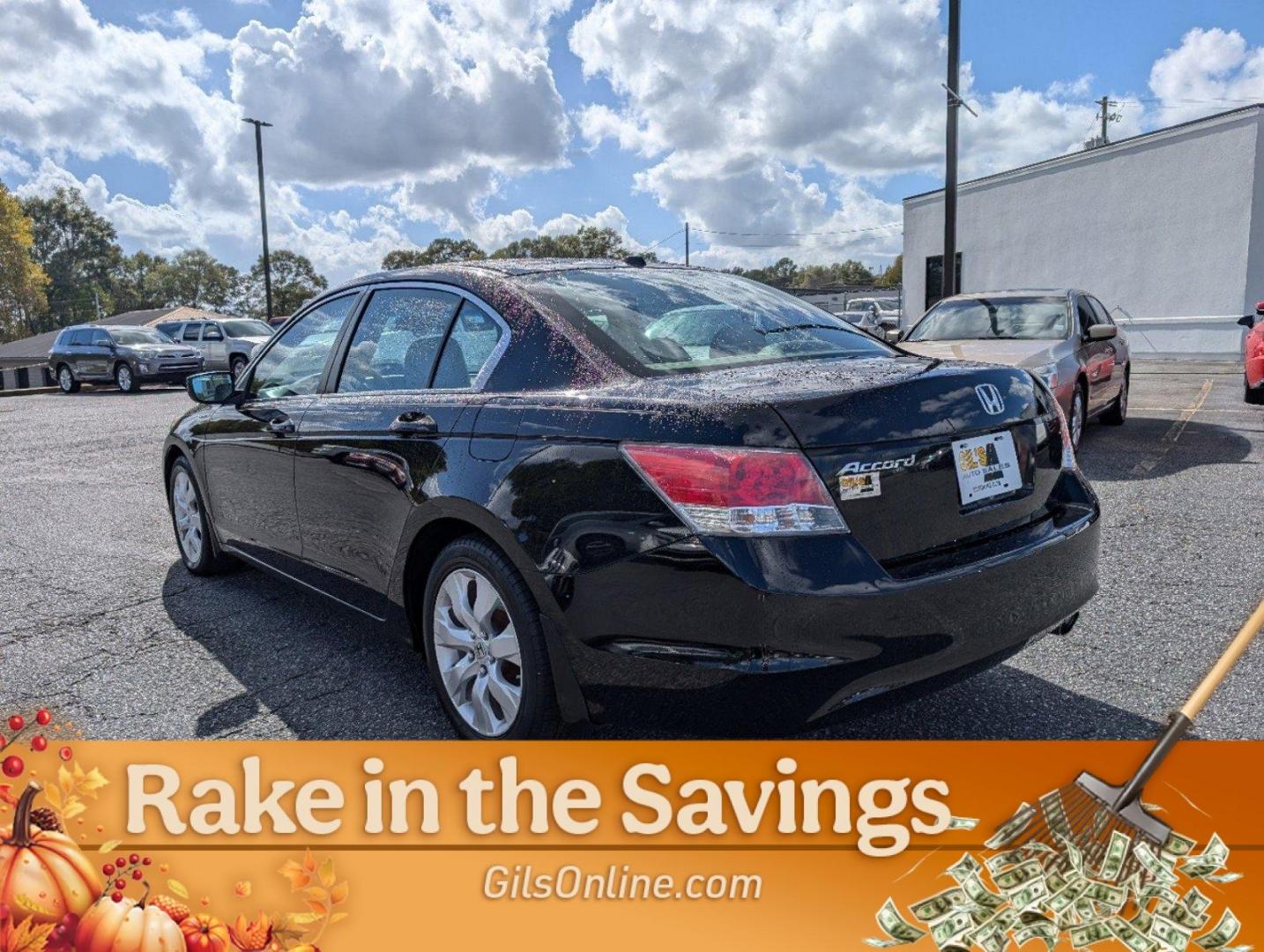 2010 Honda Accord Sdn EX-L (1HGCP2F82AA) with an Gas I4 2.4L/144 engine, 5-Speed Automatic transmission, located at 3959 U.S. 80 W, Phenix City, AL, 36870, (334) 297-4885, 32.469296, -85.135185 - 2010 Honda Accord Sdn EX-L - Photo#12