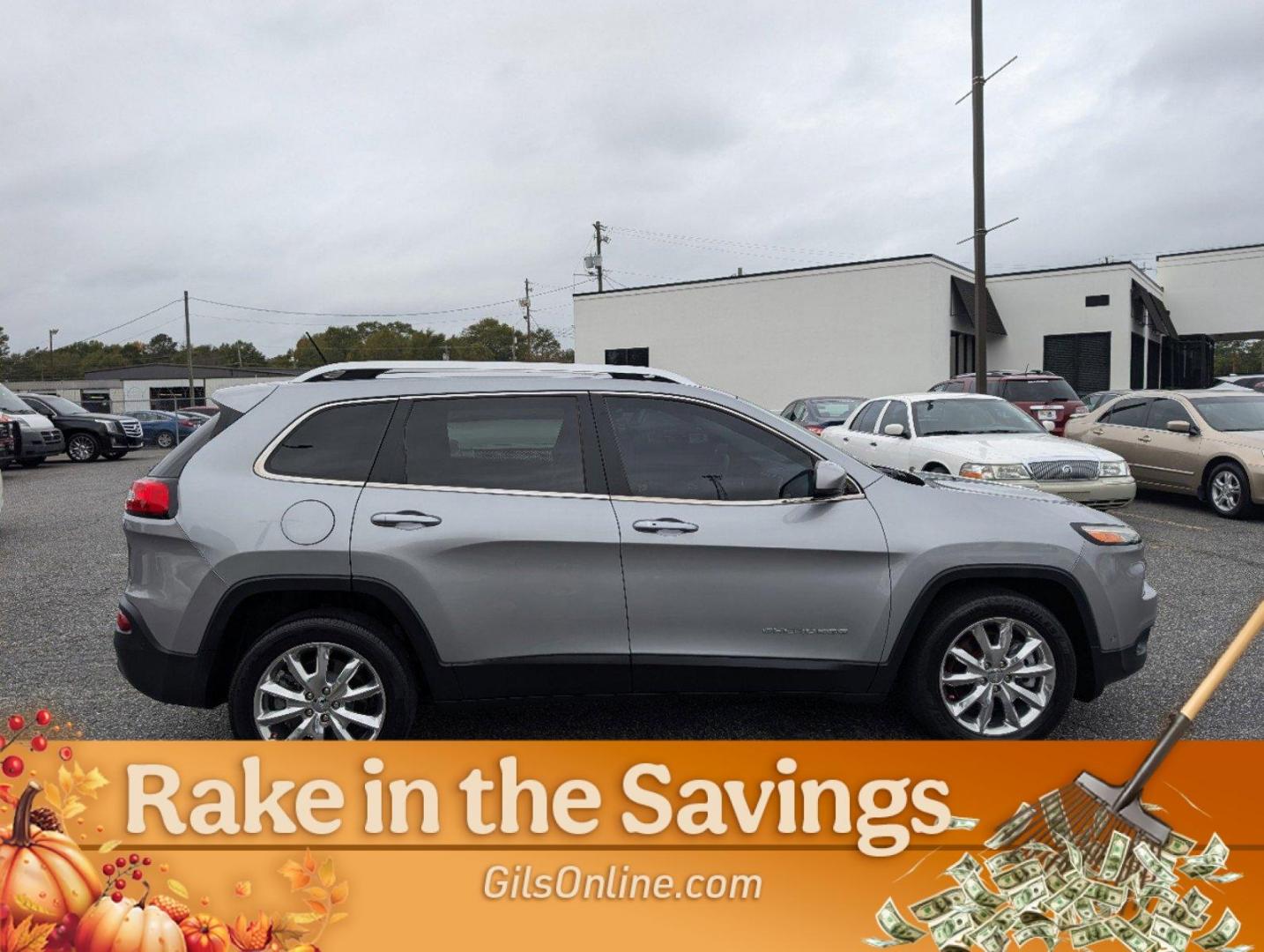 2014 /Black Jeep Cherokee Limited (1C4PJLDSXEW) with an Regular Unleaded V-6 3.2 L/198 engine, 9-Speed Automatic w/OD transmission, located at 3959 U.S. 80 W, Phenix City, AL, 36870, (334) 297-4885, 32.469296, -85.135185 - 2014 Jeep Cherokee Limited - Photo#3