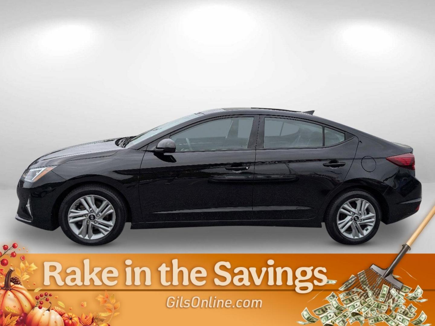 2020 /Black Hyundai Elantra SEL (5NPD84LFXLH) with an Regular Unleaded I-4 2.0 L/122 engine, 1-Speed CVT w/OD transmission, located at 3959 U.S. 80 W, Phenix City, AL, 36870, (334) 297-4885, 32.469296, -85.135185 - 2020 Hyundai Elantra SEL - Photo#7