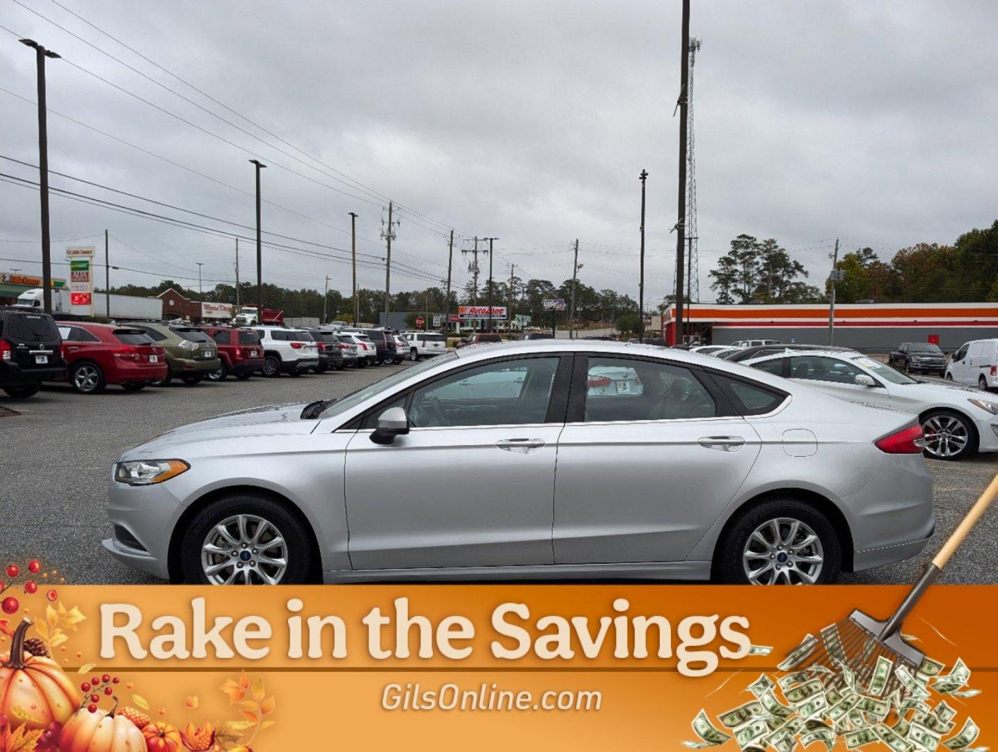 2017 Ford Fusion S (3FA6P0G73HR) with an Regular Unleaded I-4 2.5 L/152 engine, 6-Speed Automatic w/OD transmission, located at 3959 U.S. 80 W, Phenix City, AL, 36870, (334) 297-4885, 32.469296, -85.135185 - 2017 Ford Fusion S - Photo#7