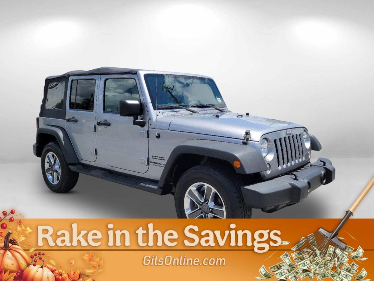 2015 Billet Silver Metallic Clearcoat /Black Jeep Wrangler Unlimited Sport (1C4HJWDG2FL) with an Regular Unleaded V-6 3.6 L/220 engine, 5-Speed Automatic w/OD transmission, located at 1430 Gateway Drive, Opelika, AL, 36801, (334) 239-0944, 32.637871, -85.409790 - 2015 Jeep Wrangler Unlimited Sport - Photo#2