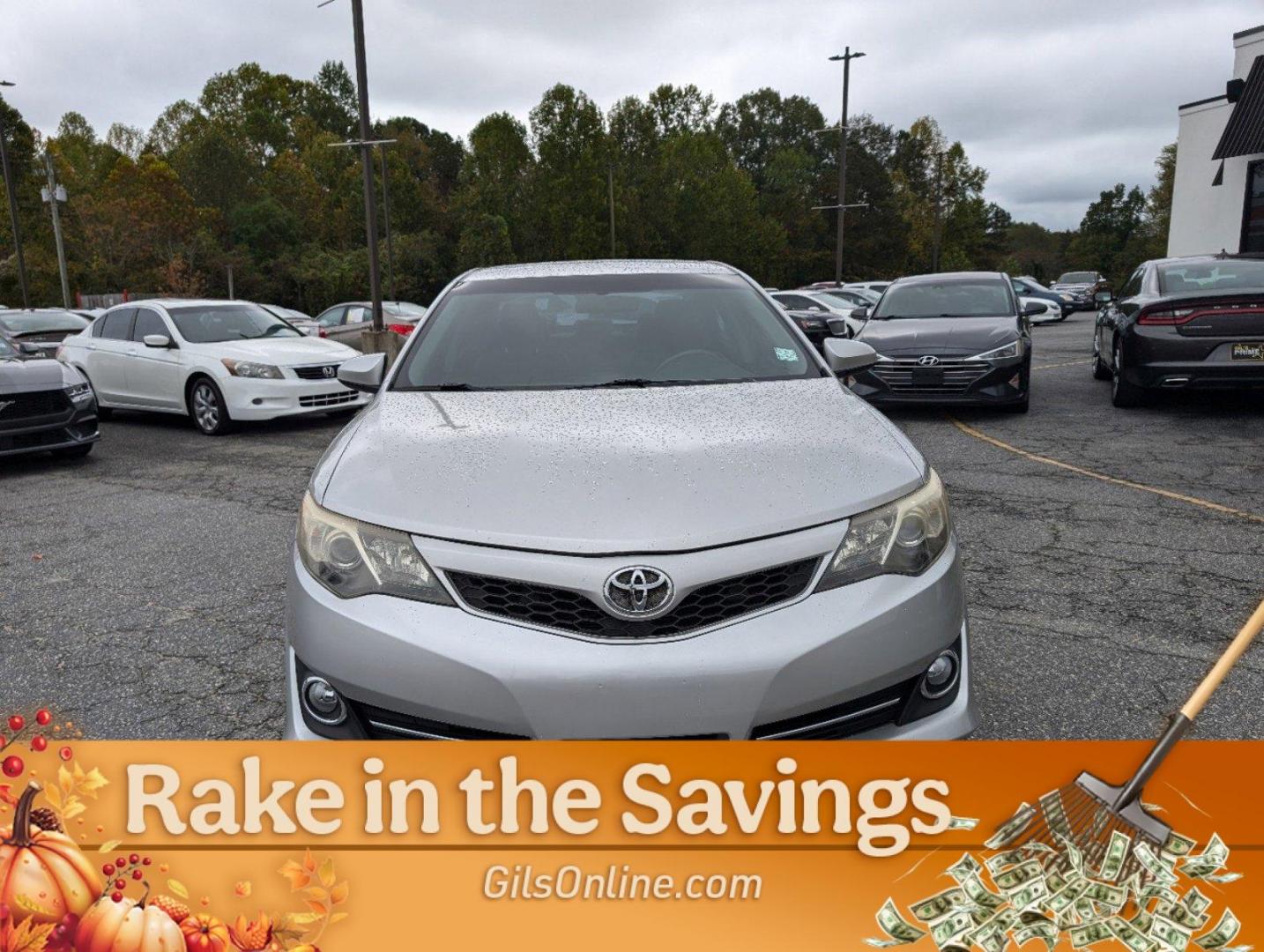 2013 Toyota Camry SE (4T1BF1FK3DU) with an Gas I4 2.5L/152 engine, 6-Speed Automatic w/Manual Shift transmission, located at 804 22nd Ave, Phenix City, AL, 36870, (334) 297-1860, 32.484749, -85.024475 - 2013 Toyota Camry SE - Photo#4