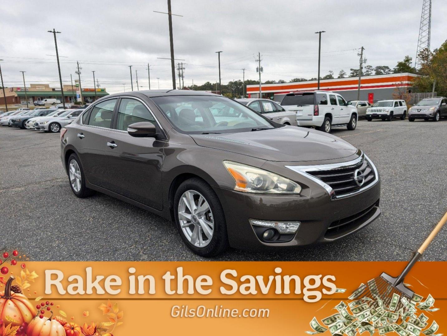 2013 /Beige Nissan Altima 2.5 SL (1N4AL3APXDC) with an Gas I4 2.5L/152 engine, 1-Speed Continuously Variable Ratio transmission, located at 3959 U.S. 80 W, Phenix City, AL, 36870, (334) 297-4885, 32.469296, -85.135185 - 2013 Nissan Altima 2.5 SL - Photo#2