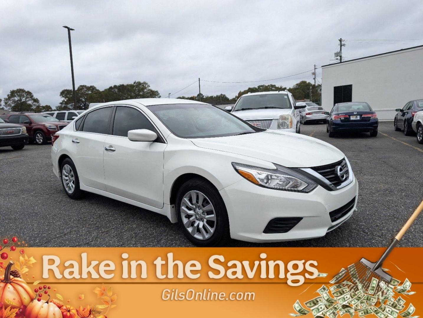 2018 /Charcoal Nissan Altima 2.5 S (1N4AL3APXJC) with an Regular Unleaded I-4 2.5 L/152 engine, 1-Speed CVT w/OD transmission, located at 3959 U.S. 80 W, Phenix City, AL, 36870, (334) 297-4885, 32.469296, -85.135185 - 2018 Nissan Altima 2.5 S - Photo#2