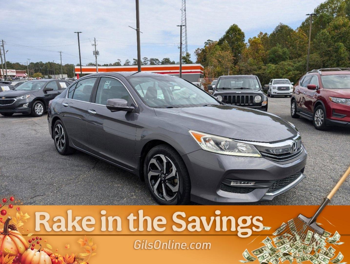 2017 Honda Accord Sedan EX (1HGCR2F78HA) with an Regular Unleaded I-4 2.4 L/144 engine, 1-Speed CVT w/OD transmission, located at 1430 Gateway Drive, Opelika, AL, 36801, (334) 239-0944, 32.637871, -85.409790 - 2017 Honda Accord Sedan EX - Photo#4