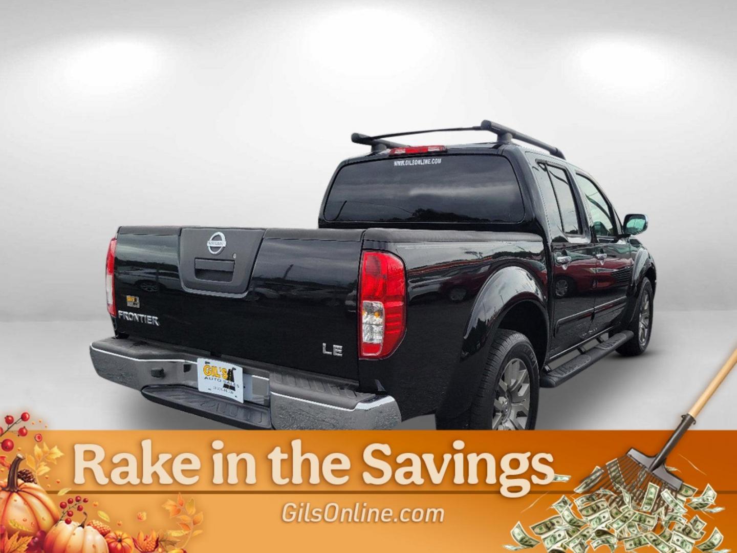 2010 Super Black /Graphite Nissan Frontier LE (1N6AD0ER7AC) with an Gas V6 4.0L/ engine, 5-Speed Automatic w/OD transmission, located at 804 22nd Ave, Phenix City, AL, 36870, (334) 297-1860, 32.484749, -85.024475 - 2010 Nissan Frontier LE - Photo#4