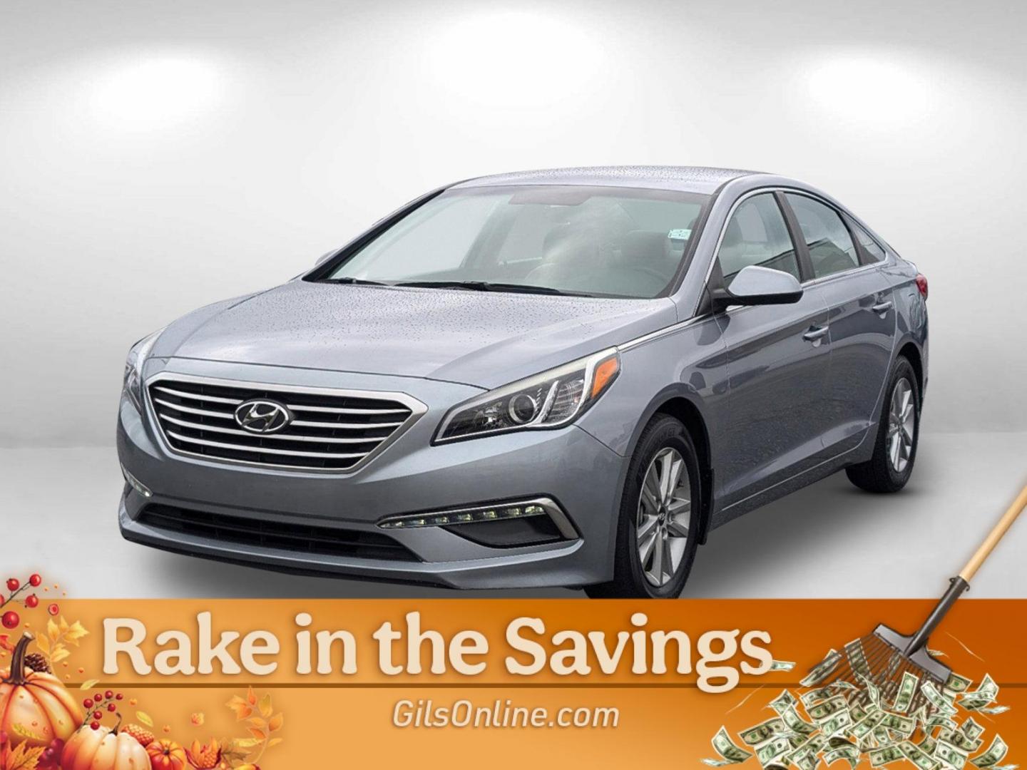 2015 /Gray Hyundai Sonata 2.4L SE (5NPE24AF1FH) with an Regular Unleaded I-4 2.4 L/144 engine, 6-Speed Automatic w/OD transmission, located at 7000 Northlake Connector, Columbus, GA, 31904, (706) 987-8085, 32.524975, -84.978134 - 2015 Hyundai Sonata 2.4L SE - Photo#2