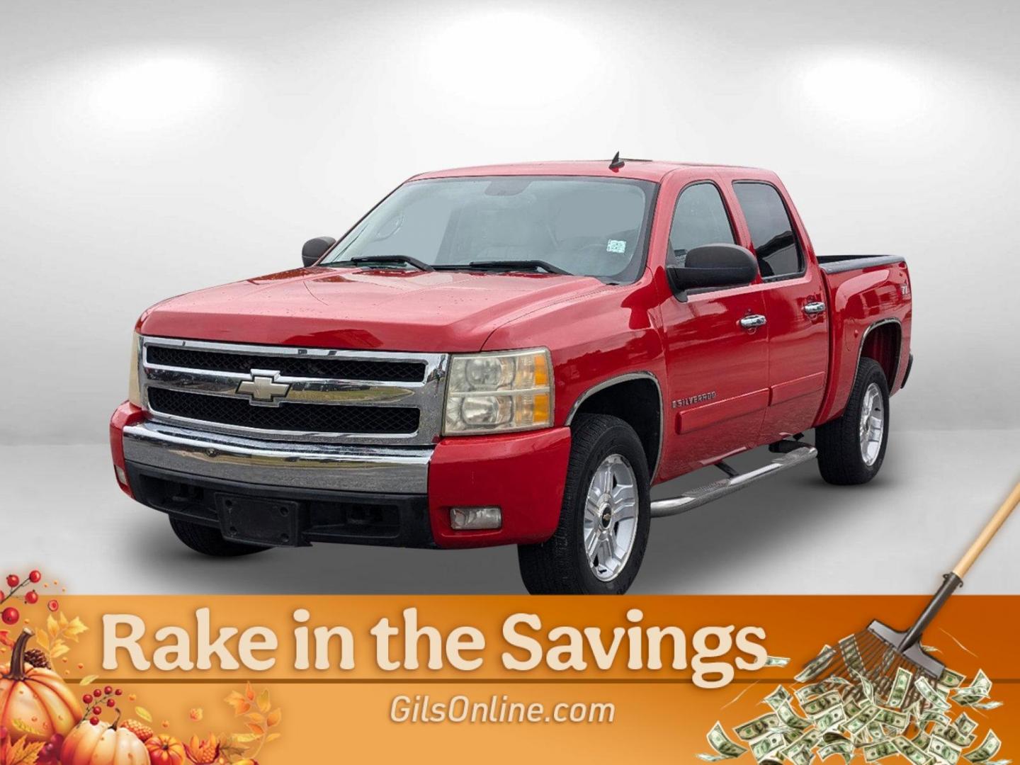 2008 /Light Titanium/Ebony Chevrolet Silverado 1500 LT w/1LT (2GCEC13J581) with an Gas V8 5.3L/323 engine, 4-Speed Automatic w/OD transmission, located at 1430 Gateway Drive, Opelika, AL, 36801, (334) 239-0944, 32.637871, -85.409790 - 2008 Chevrolet Silverado 1500 LT w/1LT - Photo#2