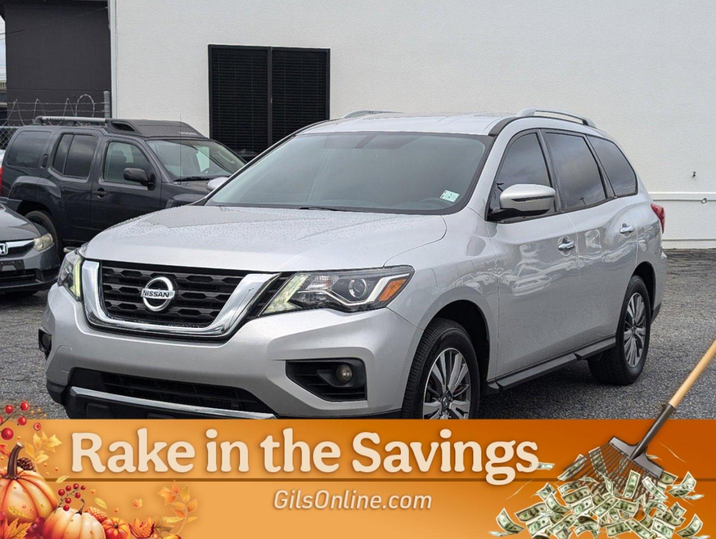 2019 /Charcoal Nissan Pathfinder SV (5N1DR2MM4KC) with an Regular Unleaded V-6 3.5 L/213 engine, 1-Speed CVT w/OD transmission, located at 5115 14th Ave., Columbus, GA, 31904, (706) 323-0345, 32.511494, -84.971046 - 2019 Nissan Pathfinder SV - Photo#1