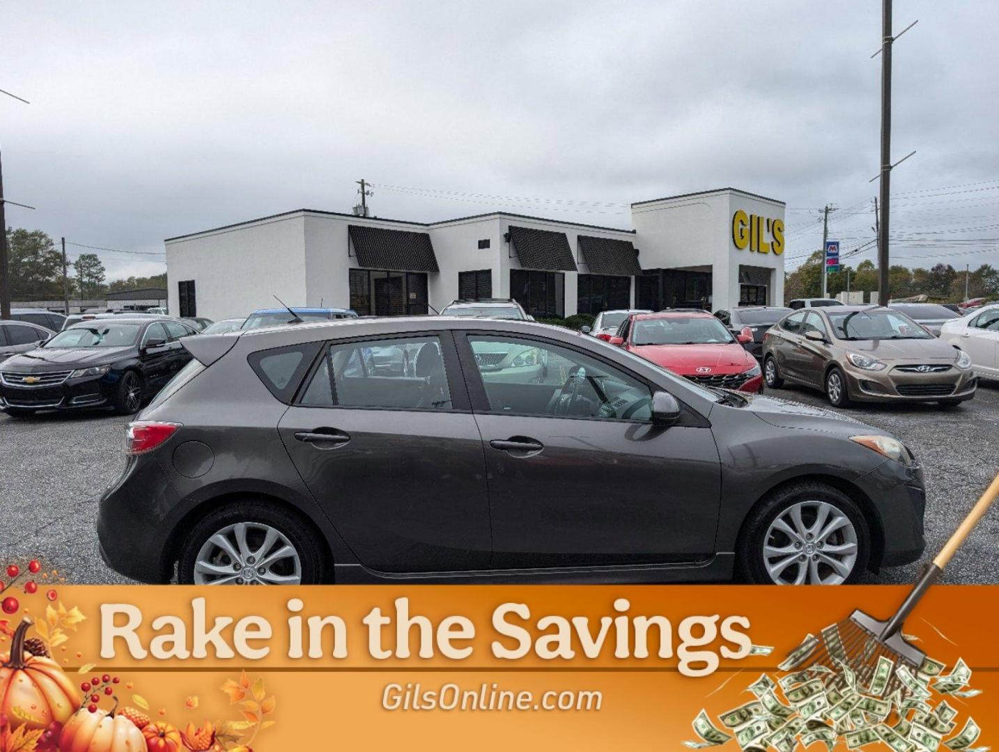 2011 /Black Mazda Mazda3 s Sport (JM1BL1K61B1) with an Gas I4 2.5L/152 engine, 5-Speed Automatic w/OD transmission, located at 1430 Gateway Drive, Opelika, AL, 36801, (334) 239-0944, 32.637871, -85.409790 - 2011 Mazda Mazda3 s Sport - Photo#11