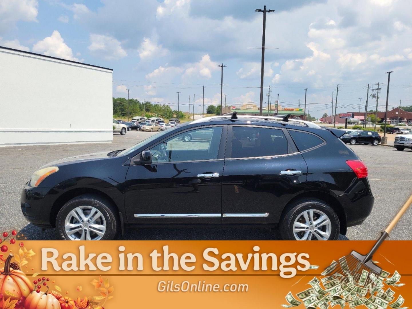 2012 Super Black /Black Nissan Rogue SV (JN8AS5MTXCW) with an Gas I4 2.5L/152 engine, 1-Speed Continuously variable ratio transmission, located at 7000 Northlake Connector, Columbus, GA, 31904, (706) 987-8085, 32.524975, -84.978134 - 2012 Nissan Rogue SV - Photo#24