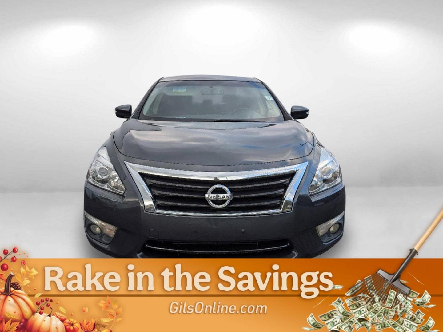 2013 /Charcoal Nissan Altima 2.5 SL (1N4AL3AP6DC) with an Gas I4 2.5L/152 engine, 1-Speed Continuously Variable Ratio transmission, located at 1430 Gateway Drive, Opelika, AL, 36801, (334) 239-0944, 32.637871, -85.409790 - 2013 Nissan Altima 2.5 SL - Photo#2