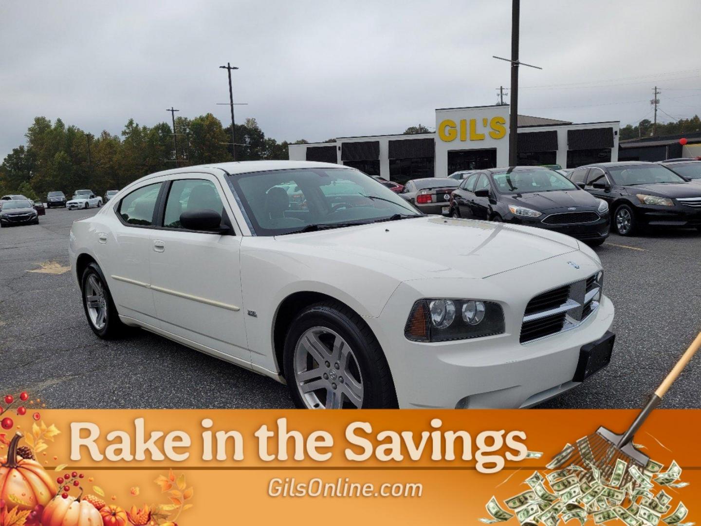 2006 White Dodge Charger (2B3KA43G46H) with an Gas V6 3.5L/215 engine, 5-Speed Automatic transmission, located at 3959 U.S. 80 W, Phenix City, AL, 36870, (334) 297-4885, 32.469296, -85.135185 - 2006 Dodge Charger - Photo#7