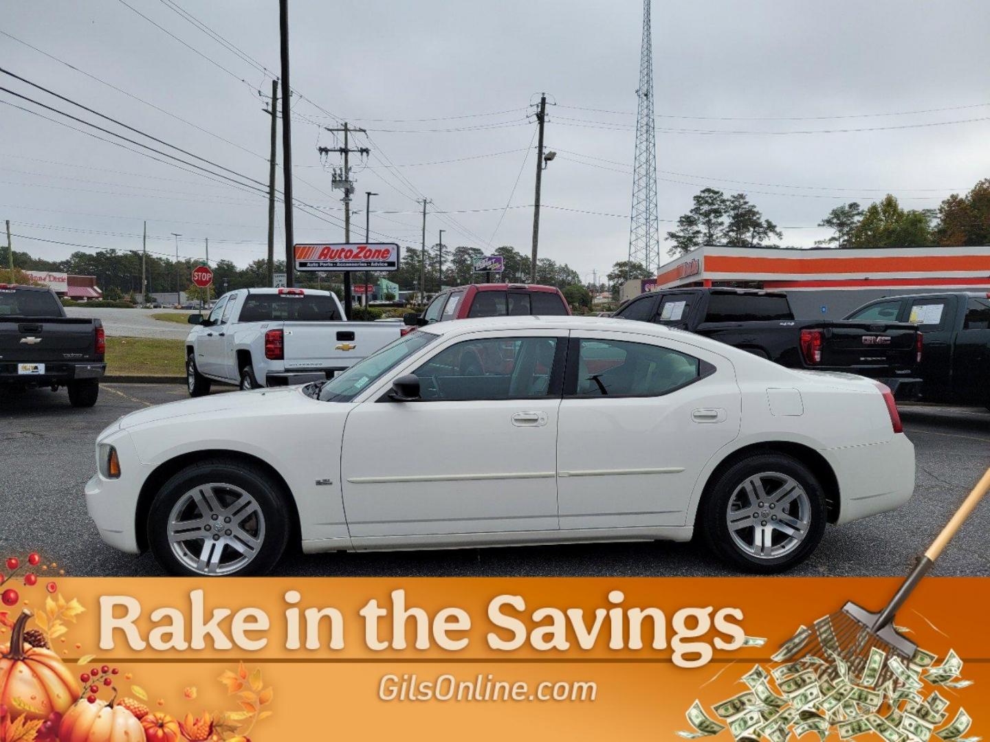 2006 White Dodge Charger (2B3KA43G46H) with an Gas V6 3.5L/215 engine, 5-Speed Automatic transmission, located at 3959 U.S. 80 W, Phenix City, AL, 36870, (334) 297-4885, 32.469296, -85.135185 - 2006 Dodge Charger - Photo#23