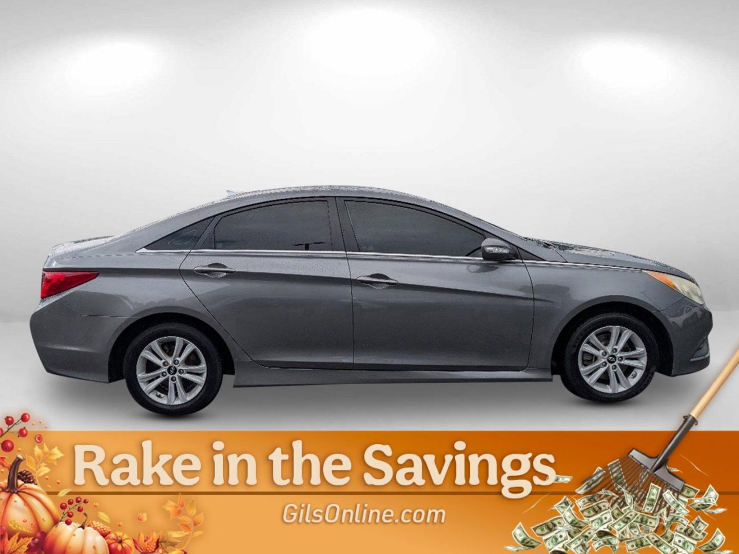 2014 /Gray Hyundai Sonata GLS (5NPEB4AC6EH) with an Regular Unleaded I-4 2.4 L/144 engine, 6-Speed Automatic w/OD transmission, located at 3959 U.S. 80 W, Phenix City, AL, 36870, (334) 297-4885, 32.469296, -85.135185 - 2014 Hyundai Sonata GLS - Photo#3