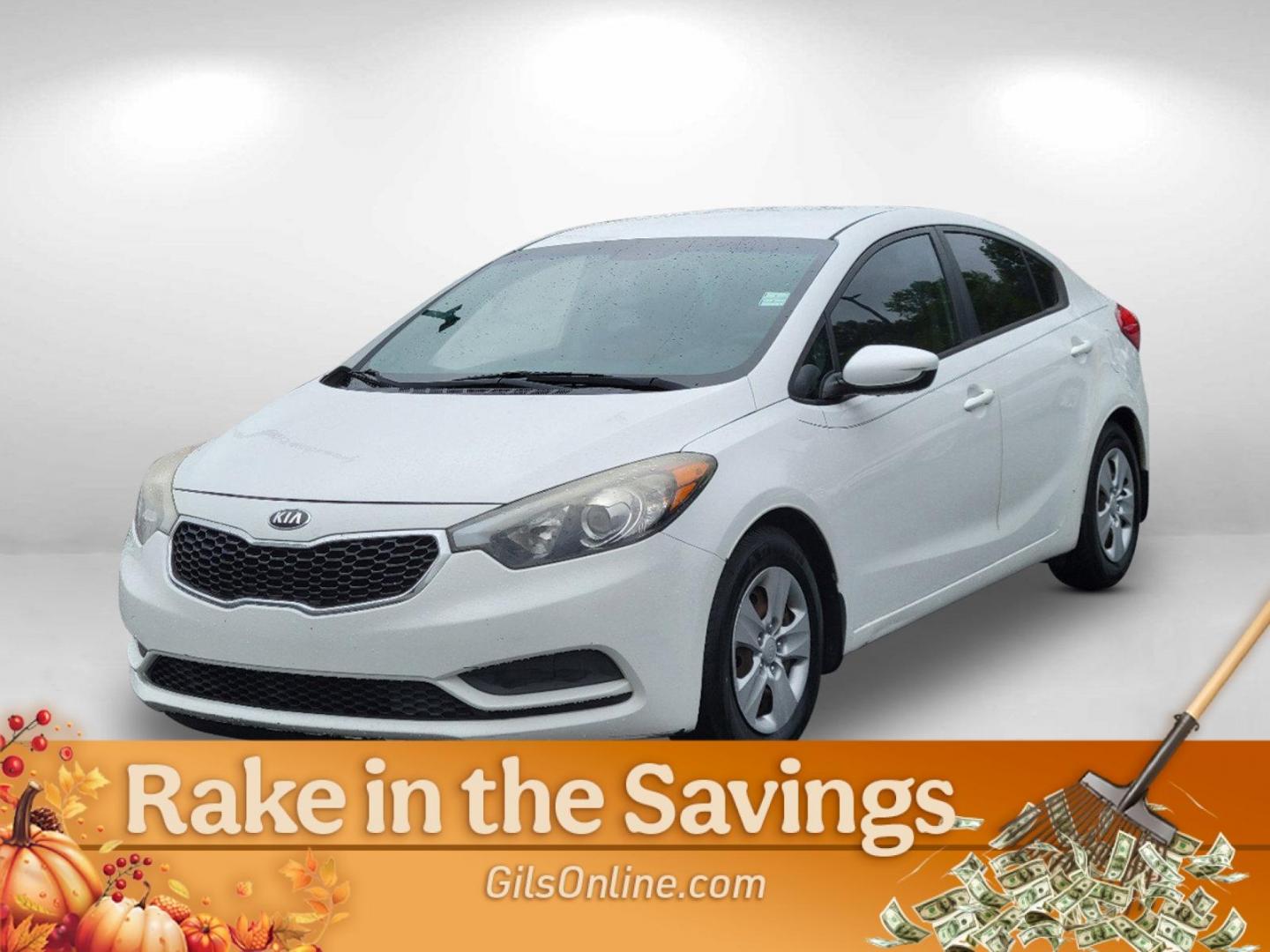 2016 Clear White /Black Kia Forte LX (KNAFK4A6XG5) with an Regular Unleaded I-4 1.8 L/110 engine, 6-Speed Automatic w/OD transmission, located at 1430 Gateway Drive, Opelika, AL, 36801, (334) 239-0944, 32.637871, -85.409790 - 2016 Kia Forte LX - Photo#0