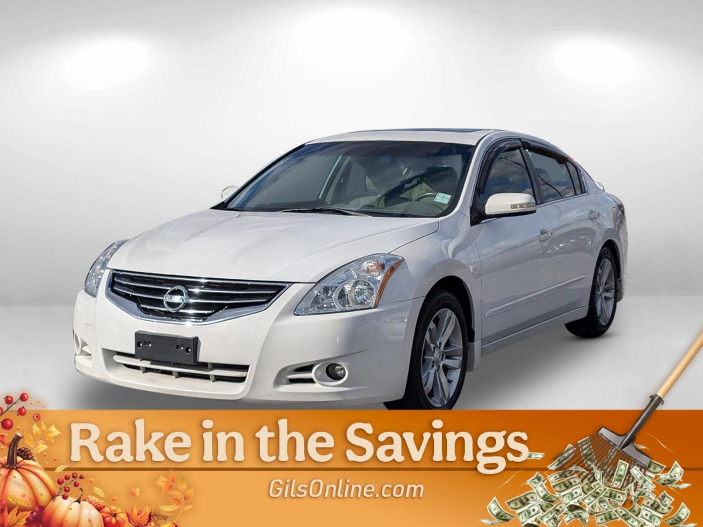 2012 /Blonde Nissan Altima 3.5 SR (1N4BL2AP4CC) with an Gas V6 3.5L/ engine, 1-Speed Continuously Variable Ratio transmission, located at 5115 14th Ave., Columbus, GA, 31904, (706) 323-0345, 32.511494, -84.971046 - 2012 Nissan Altima 3.5 SR - Photo#0