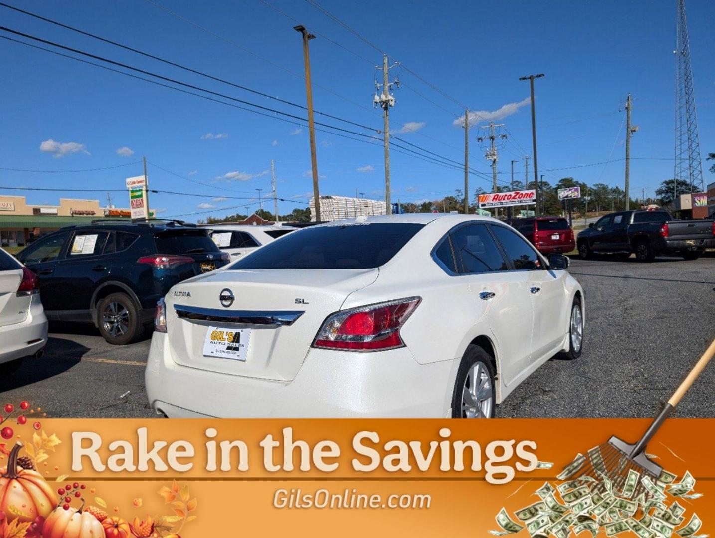 2015 /Beige Nissan Altima 2.5 SL (1N4AL3AP2FN) with an Regular Unleaded I-4 2.5 L/152 engine, 1-Speed CVT w/OD transmission, located at 3959 U.S. 80 W, Phenix City, AL, 36870, (334) 297-4885, 32.469296, -85.135185 - 2015 Nissan Altima 2.5 SL - Photo#4