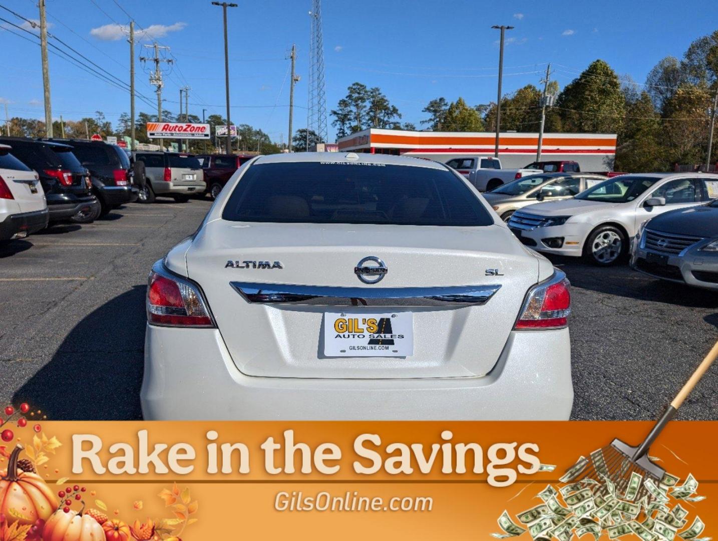 2015 /Beige Nissan Altima 2.5 SL (1N4AL3AP2FN) with an Regular Unleaded I-4 2.5 L/152 engine, 1-Speed CVT w/OD transmission, located at 3959 U.S. 80 W, Phenix City, AL, 36870, (334) 297-4885, 32.469296, -85.135185 - 2015 Nissan Altima 2.5 SL - Photo#5