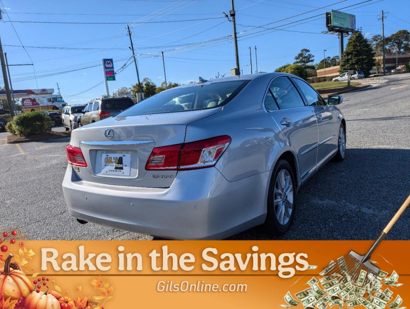 2011 Lexus ES 350 (JTHBK1EG8B2) with an Gas V6 3.5L/210 engine, 6-Speed Automatic transmission, located at 3959 U.S. 80 W, Phenix City, AL, 36870, (334) 297-4885, 32.469296, -85.135185 - 2011 Lexus ES 350 - Photo#4