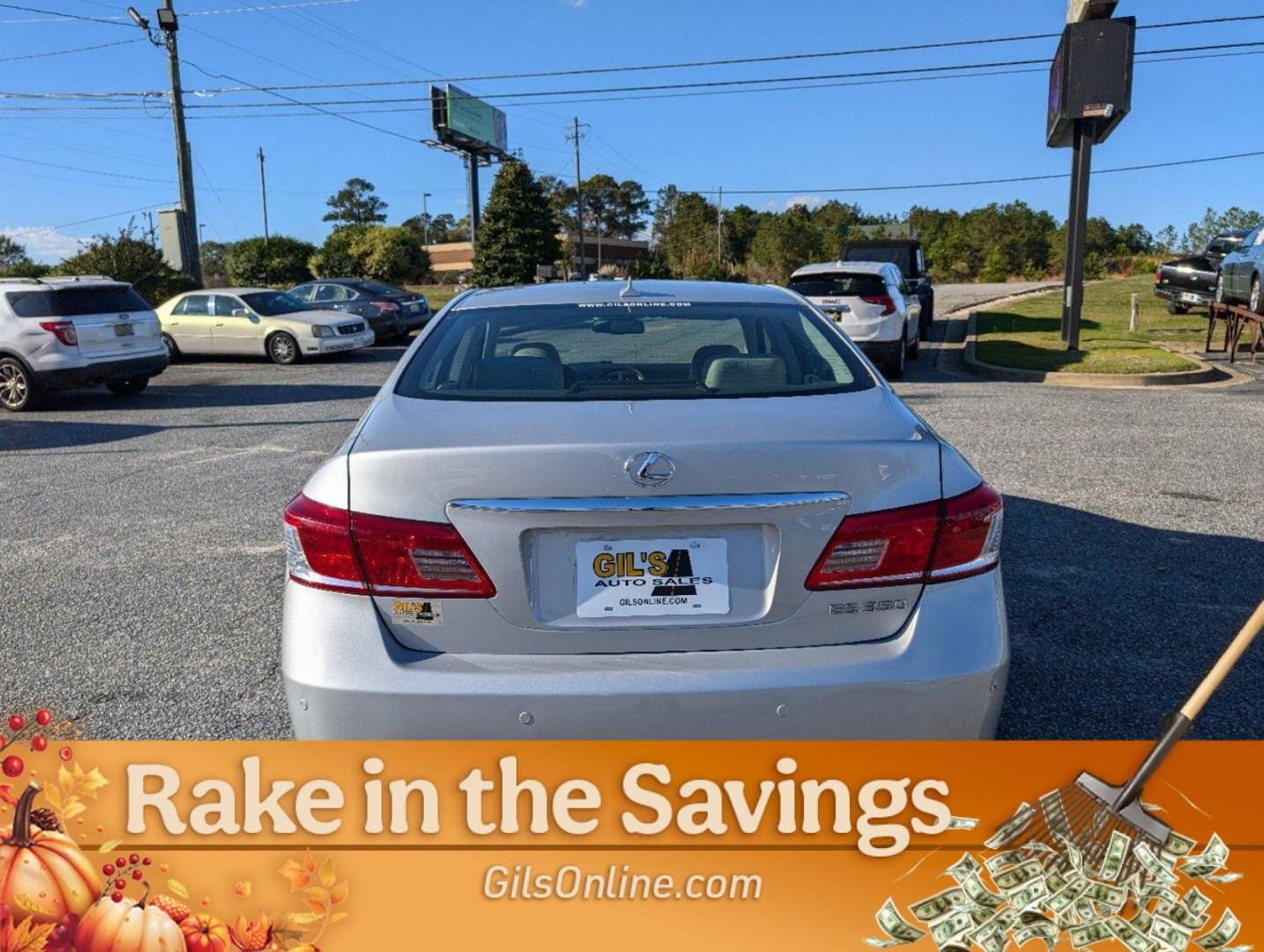 2011 Lexus ES 350 (JTHBK1EG8B2) with an Gas V6 3.5L/210 engine, 6-Speed Automatic transmission, located at 3959 U.S. 80 W, Phenix City, AL, 36870, (334) 297-4885, 32.469296, -85.135185 - 2011 Lexus ES 350 - Photo#5