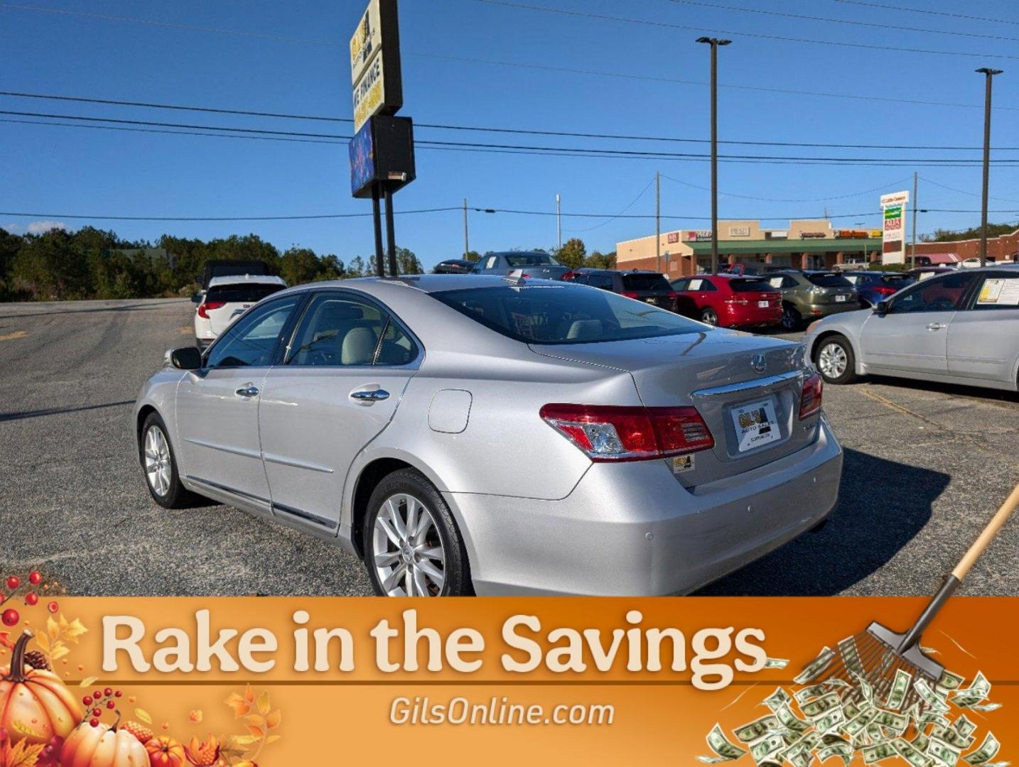 2011 Lexus ES 350 (JTHBK1EG8B2) with an Gas V6 3.5L/210 engine, 6-Speed Automatic transmission, located at 3959 U.S. 80 W, Phenix City, AL, 36870, (334) 297-4885, 32.469296, -85.135185 - 2011 Lexus ES 350 - Photo#6