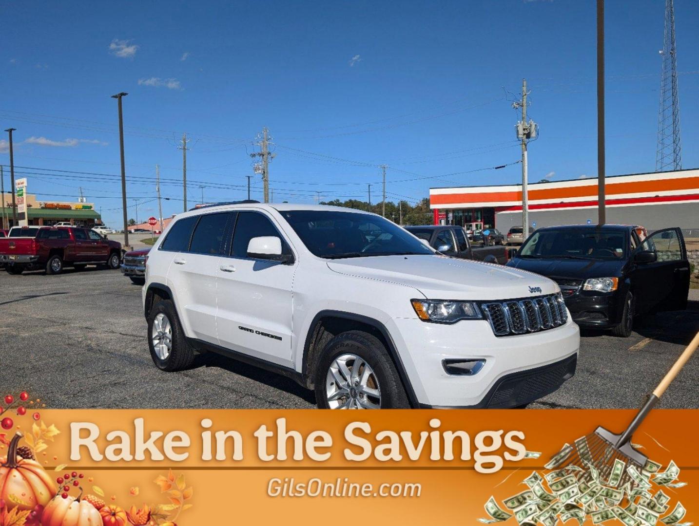 2017 /Black Jeep Grand Cherokee Laredo (1C4RJEAG2HC) with an Regular Unleaded V-6 3.6 L/220 engine, 8-Speed Automatic w/OD transmission, located at 3959 U.S. 80 W, Phenix City, AL, 36870, (334) 297-4885, 32.469296, -85.135185 - 2017 Jeep Grand Cherokee Laredo - Photo#2