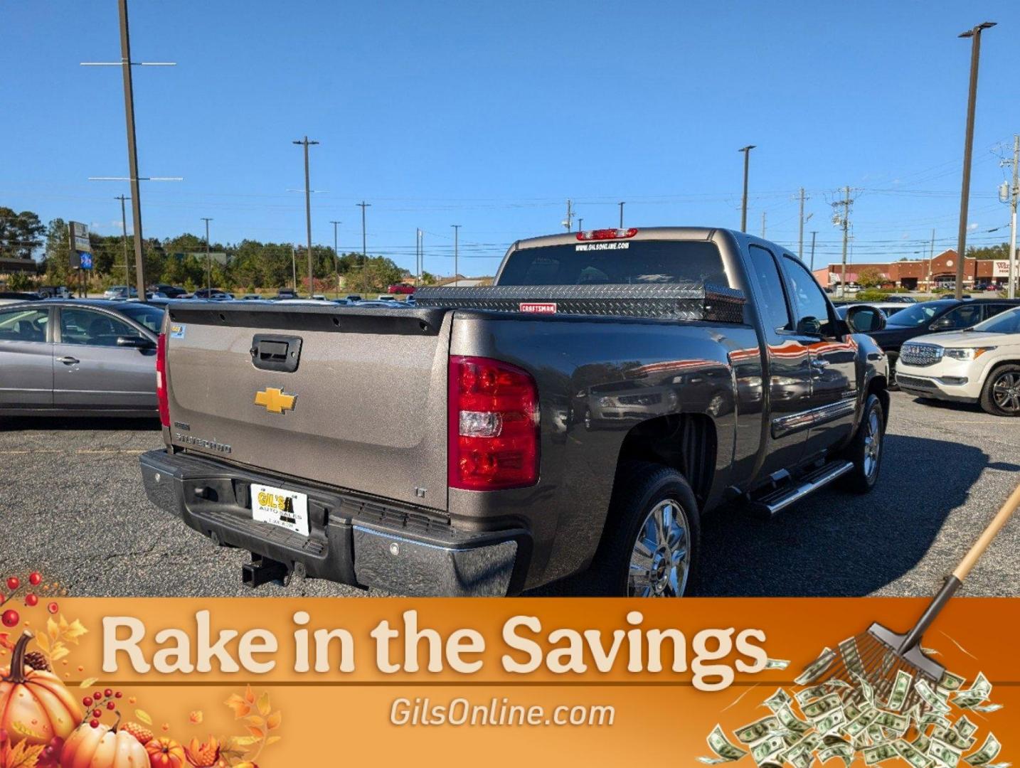 2012 /Ebony Chevrolet Silverado 1500 LT (1GCRCSE08CZ) with an Gas/Ethanol V8 5.3L/323 engine, 6-Speed Automatic transmission, located at 3959 U.S. 80 W, Phenix City, AL, 36870, (334) 297-4885, 32.469296, -85.135185 - 2012 Chevrolet Silverado 1500 LT - Photo#4