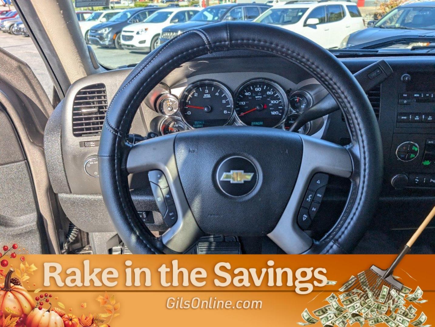 2012 /Ebony Chevrolet Silverado 1500 LT (1GCRCSE08CZ) with an Gas/Ethanol V8 5.3L/323 engine, 6-Speed Automatic transmission, located at 3959 U.S. 80 W, Phenix City, AL, 36870, (334) 297-4885, 32.469296, -85.135185 - 2012 Chevrolet Silverado 1500 LT - Photo#16