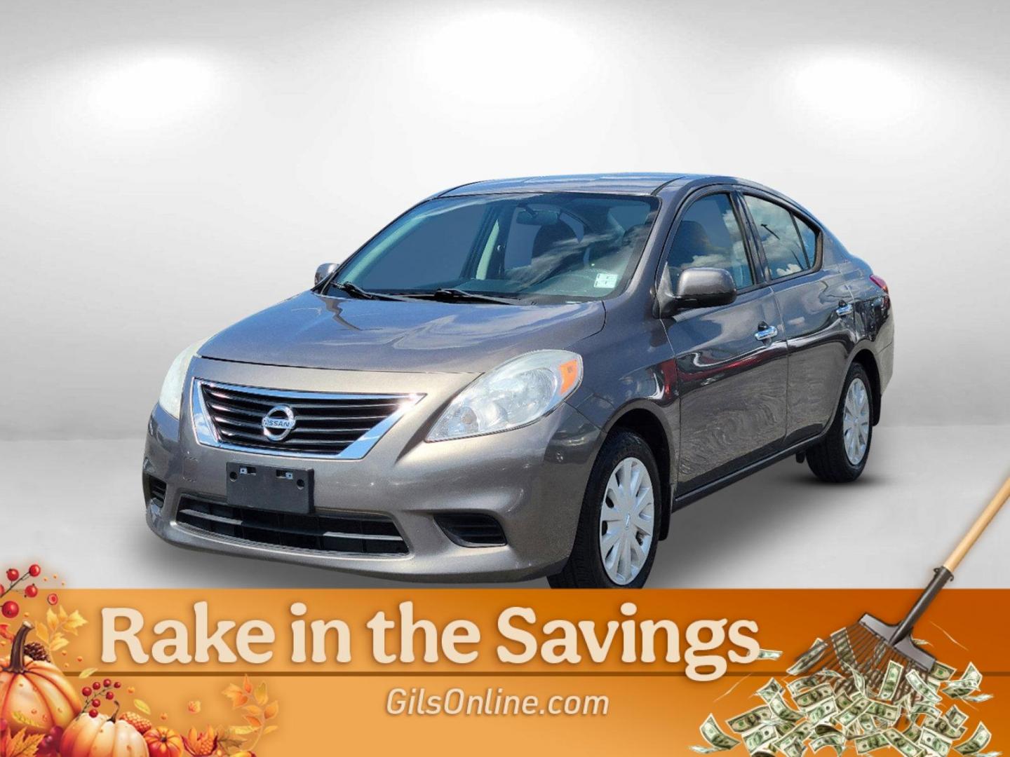 2014 Titanium /Charcoal Nissan Versa SV (3N1CN7AP4EL) with an Regular Unleaded I-4 1.6 L/98 engine, 1-Speed CVT w/OD transmission, located at 521 Old Farm Lane Rd, Prattville, AL, 36066, (334) 325-1505, 32.482460, -86.416367 - 2014 Nissan Versa SV - Photo#0