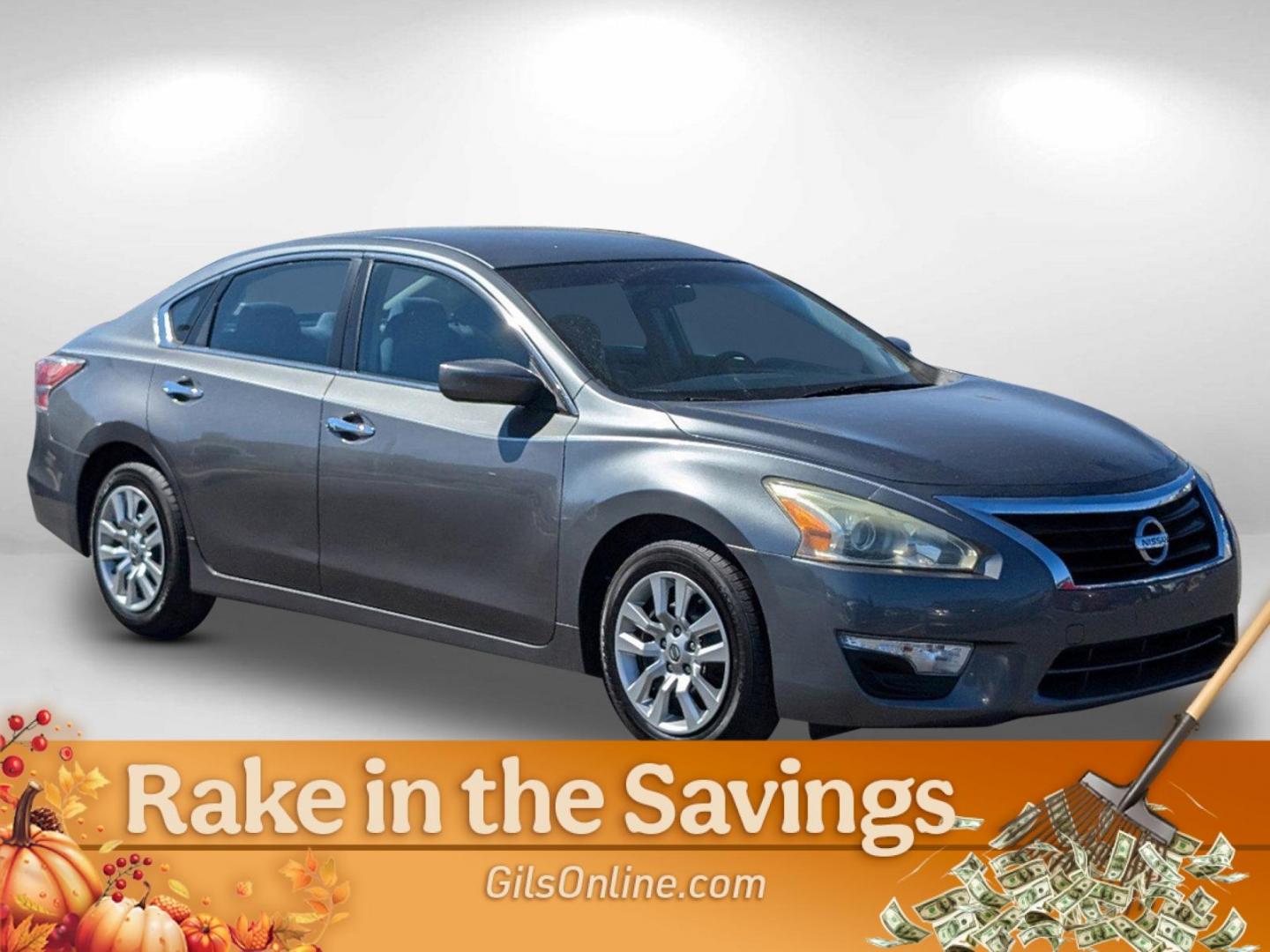 2015 Gray Nissan Altima (1N4AL3AP4FC) with an Regular Unleaded I-4 2.5 L/152 engine, 1-Speed CVT w/OD transmission, located at 521 Old Farm Lane Rd, Prattville, AL, 36066, (334) 325-1505, 32.482460, -86.416367 - 2015 Nissan Altima - Photo#5