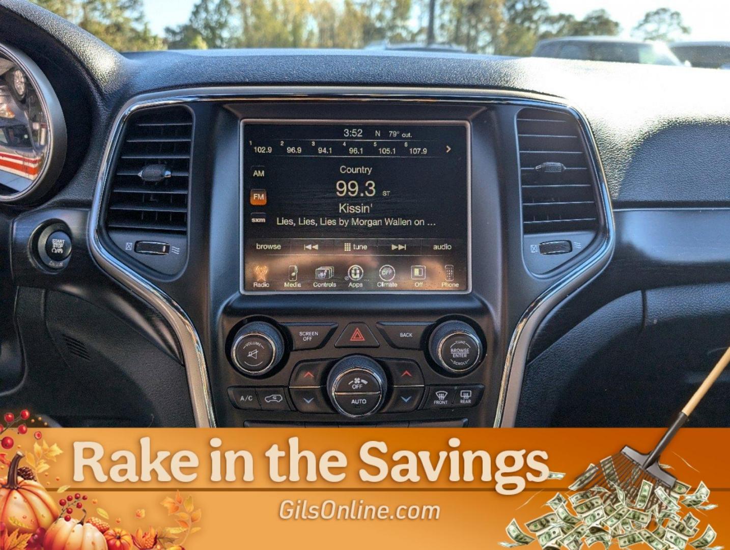 2014 /Black Jeep Grand Cherokee Altitude (1C4RJFAG4EC) with an Regular Unleaded V-6 3.6 L/220 engine, 8-Speed Automatic w/OD transmission, located at 3959 U.S. 80 W, Phenix City, AL, 36870, (334) 297-4885, 32.469296, -85.135185 - 2014 Jeep Grand Cherokee Altitude - Photo#13