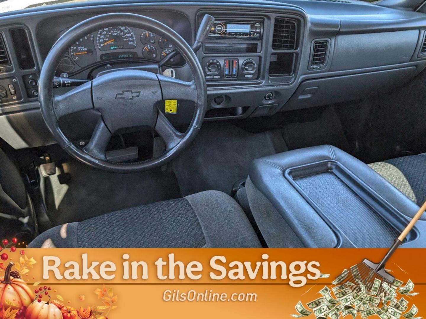 2004 Summit White /Dark Charcoal Chevrolet Avalanche (3GNEC12T84G) with an Gas V8 5.3L/327 engine, 4-Speed Automatic w/OD transmission, located at 5115 14th Ave., Columbus, GA, 31904, (706) 323-0345, 32.511494, -84.971046 - 2004 Chevrolet Avalanche - Photo#8