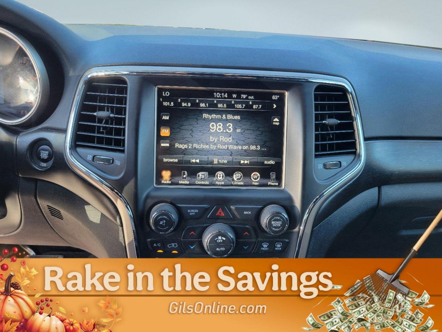 2017 Billet Silver Metallic Clearcoat /Black Jeep Grand Cherokee Laredo (1C4RJEAG7HC) with an Regular Unleaded V-6 3.6 L/220 engine, 8-Speed Automatic w/OD transmission, located at 3959 U.S. 80 W, Phenix City, AL, 36870, (334) 297-4885, 32.469296, -85.135185 - 2017 Jeep Grand Cherokee Laredo - Photo#25