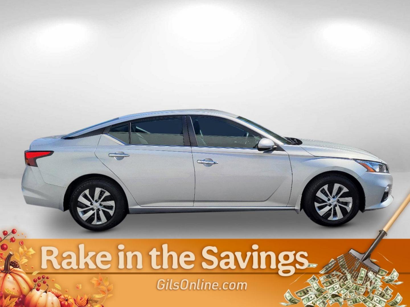 2020 Brilliant Silver Metallic /Charcoal Nissan Altima 2.5 S (1N4BL4BV5LN) with an Regular Unleaded I-4 2.5 L/152 engine, 1-Speed CVT w/OD transmission, located at 521 Old Farm Lane Rd, Prattville, AL, 36066, (334) 325-1505, 32.482460, -86.416367 - 2020 Nissan Altima 2.5 S - Photo#3