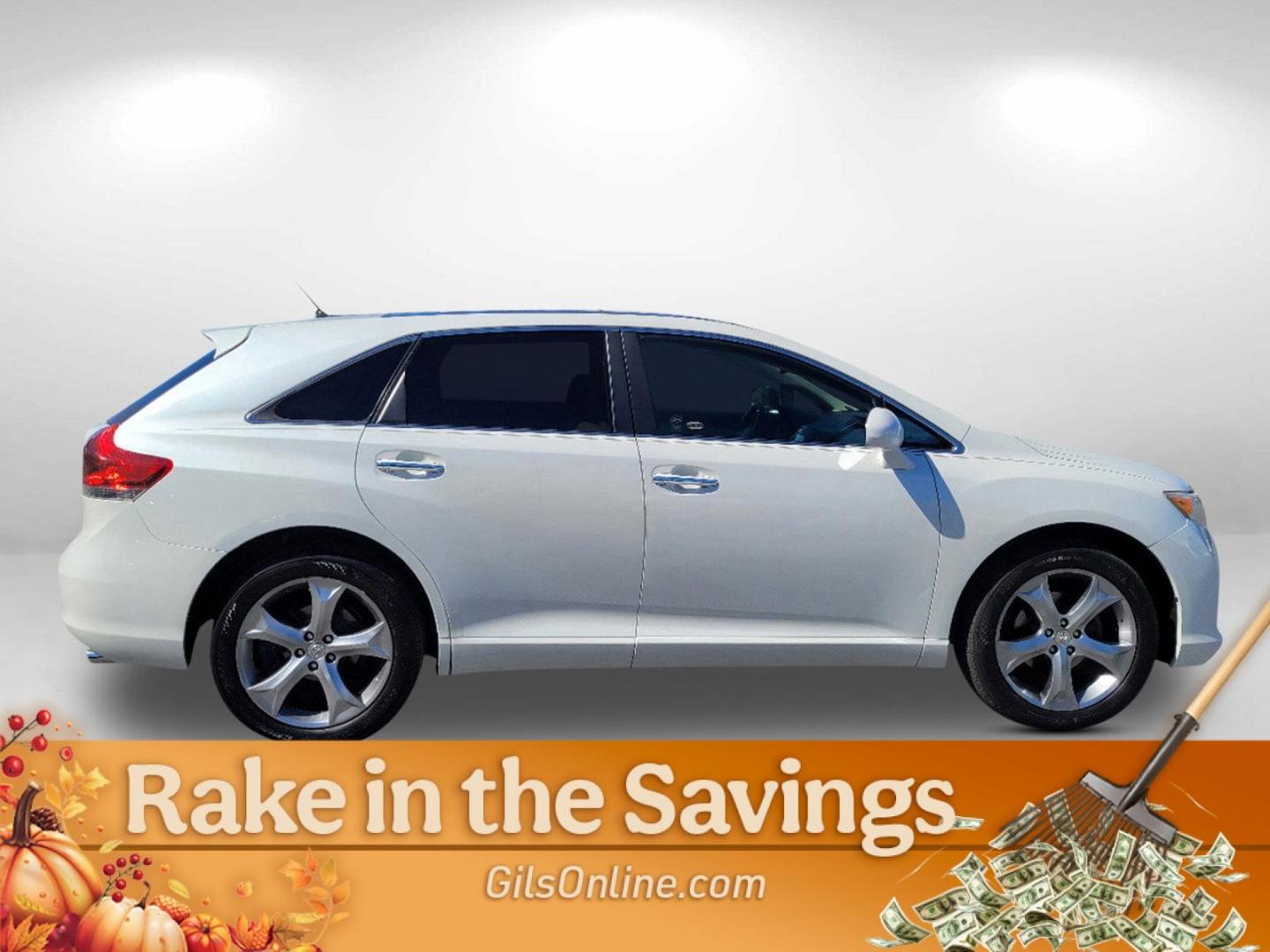 2009 White Toyota Venza (4T3ZK11A79U) with an Gas V6 3.5L/211 engine, 6-Speed Automatic transmission, located at 804 22nd Ave, Phenix City, AL, 36870, (334) 297-1860, 32.484749, -85.024475 - 2009 Toyota Venza - Photo#3