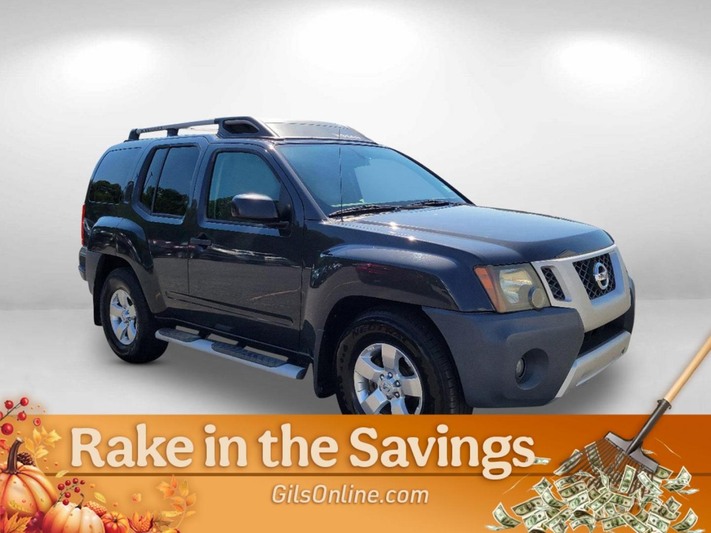 2010 Night Armor Pearl /Gray Nissan Xterra S (5N1AN0NU1AC) with an Gas V6 4.0L/ engine, 5-Speed Automatic w/OD transmission, located at 1430 Gateway Drive, Opelika, AL, 36801, (334) 239-0944, 32.637871, -85.409790 - 2010 Nissan Xterra S - Photo#5