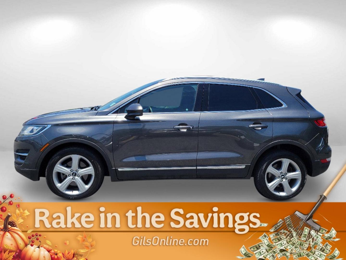 2018 Gray Lincoln MKC Premiere (5LMCJ1C99JU) with an Intercooled Turbo Premium Unleaded I-4 2.0 L/122 engine, 6-Speed Automatic w/OD transmission, located at 1430 Gateway Drive, Opelika, AL, 36801, (334) 239-0944, 32.637871, -85.409790 - 2018 Lincoln MKC Premiere - Photo#7