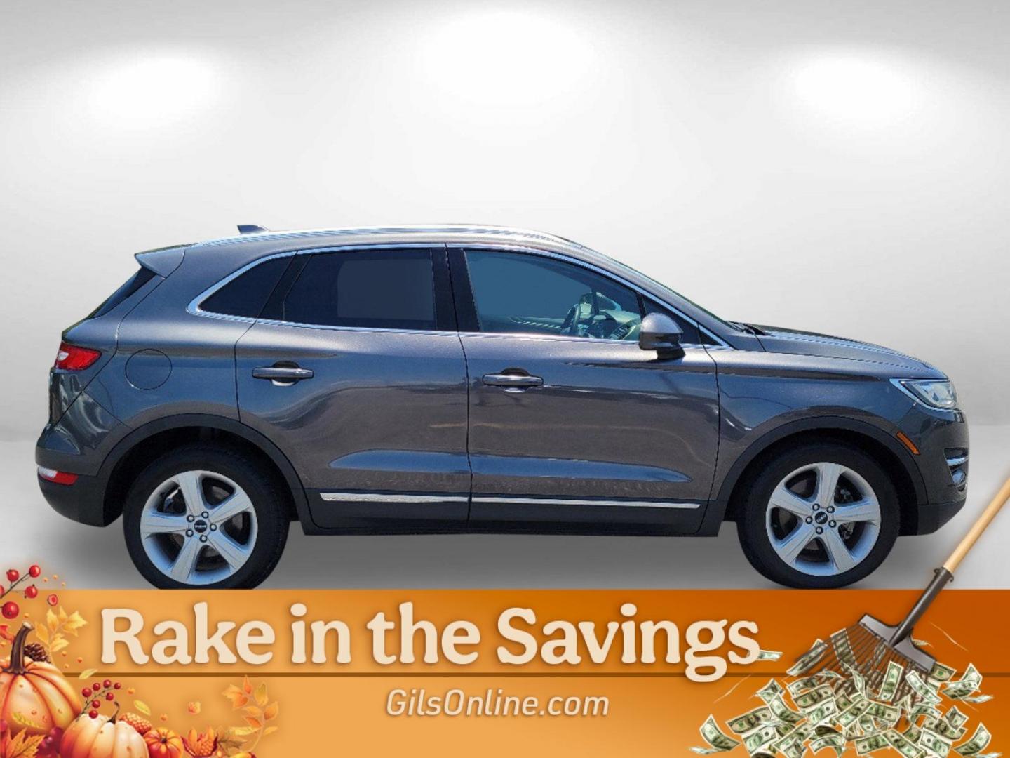 2018 Gray Lincoln MKC Premiere (5LMCJ1C99JU) with an Intercooled Turbo Premium Unleaded I-4 2.0 L/122 engine, 6-Speed Automatic w/OD transmission, located at 1430 Gateway Drive, Opelika, AL, 36801, (334) 239-0944, 32.637871, -85.409790 - 2018 Lincoln MKC Premiere - Photo#3