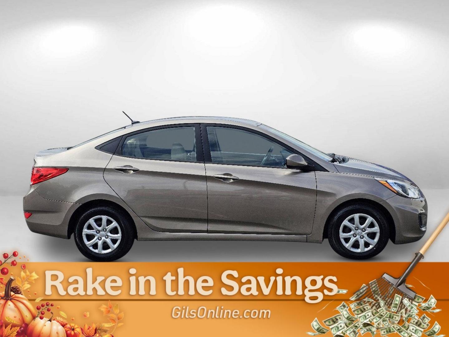 2014 Mocho Bronze Metallic /Beige Hyundai Accent GLS (KMHCT4AE4EU) with an Regular Unleaded I-4 1.6 L/97 engine, 6-Speed Automatic w/OD transmission, located at 1430 Gateway Drive, Opelika, AL, 36801, (334) 239-0944, 32.637871, -85.409790 - 2014 Hyundai Accent GLS - Photo#3