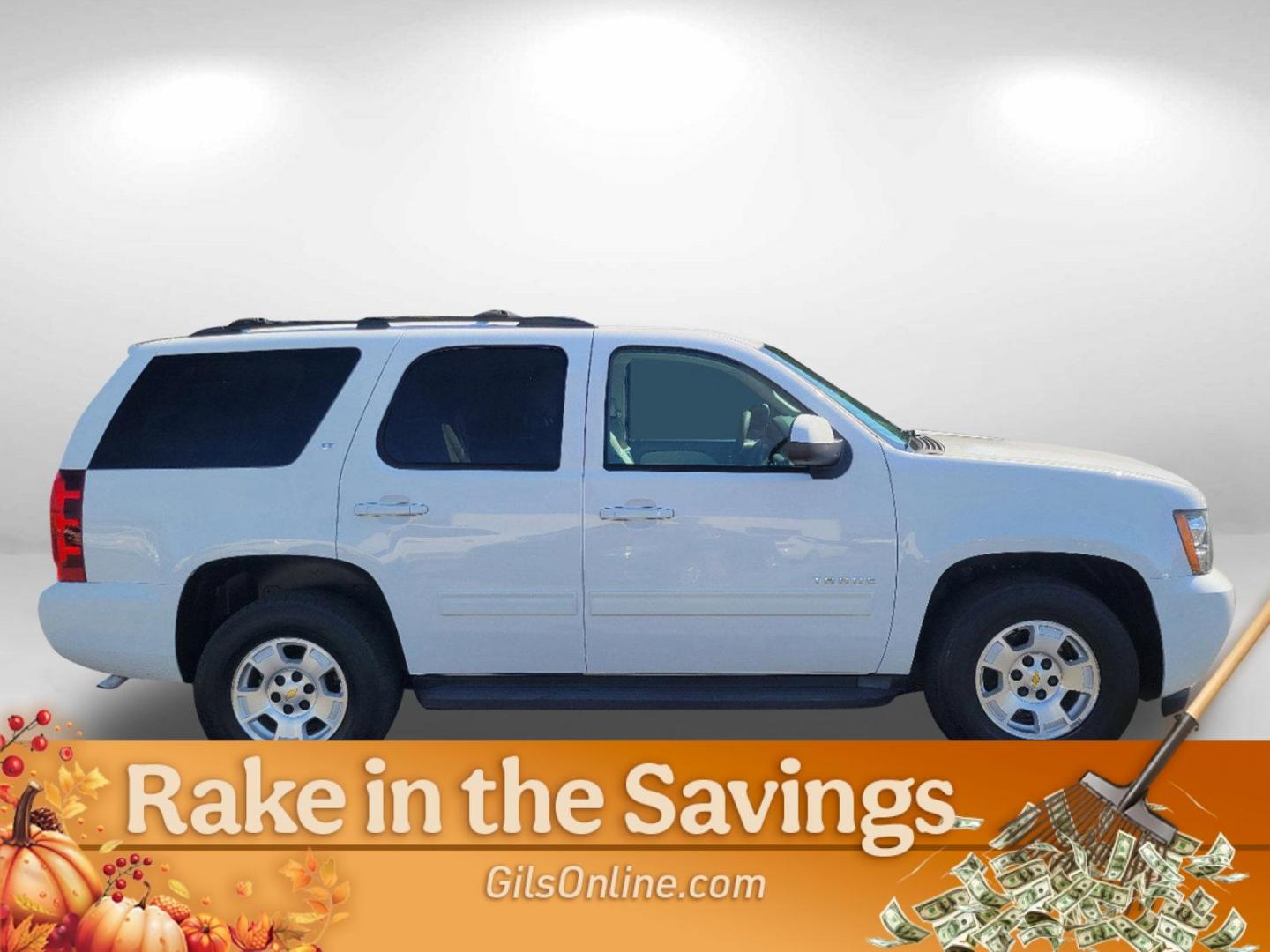 2013 Summit White /Light Titanium/Dark Titanium Chevrolet Tahoe LT (1GNSCBE01DR) with an Gas/Ethanol V8 5.3L/323 engine, 6-Speed Automatic transmission, located at 804 22nd Ave, Phenix City, AL, 36870, (334) 297-1860, 32.484749, -85.024475 - 2013 Chevrolet Tahoe LT - Photo#3