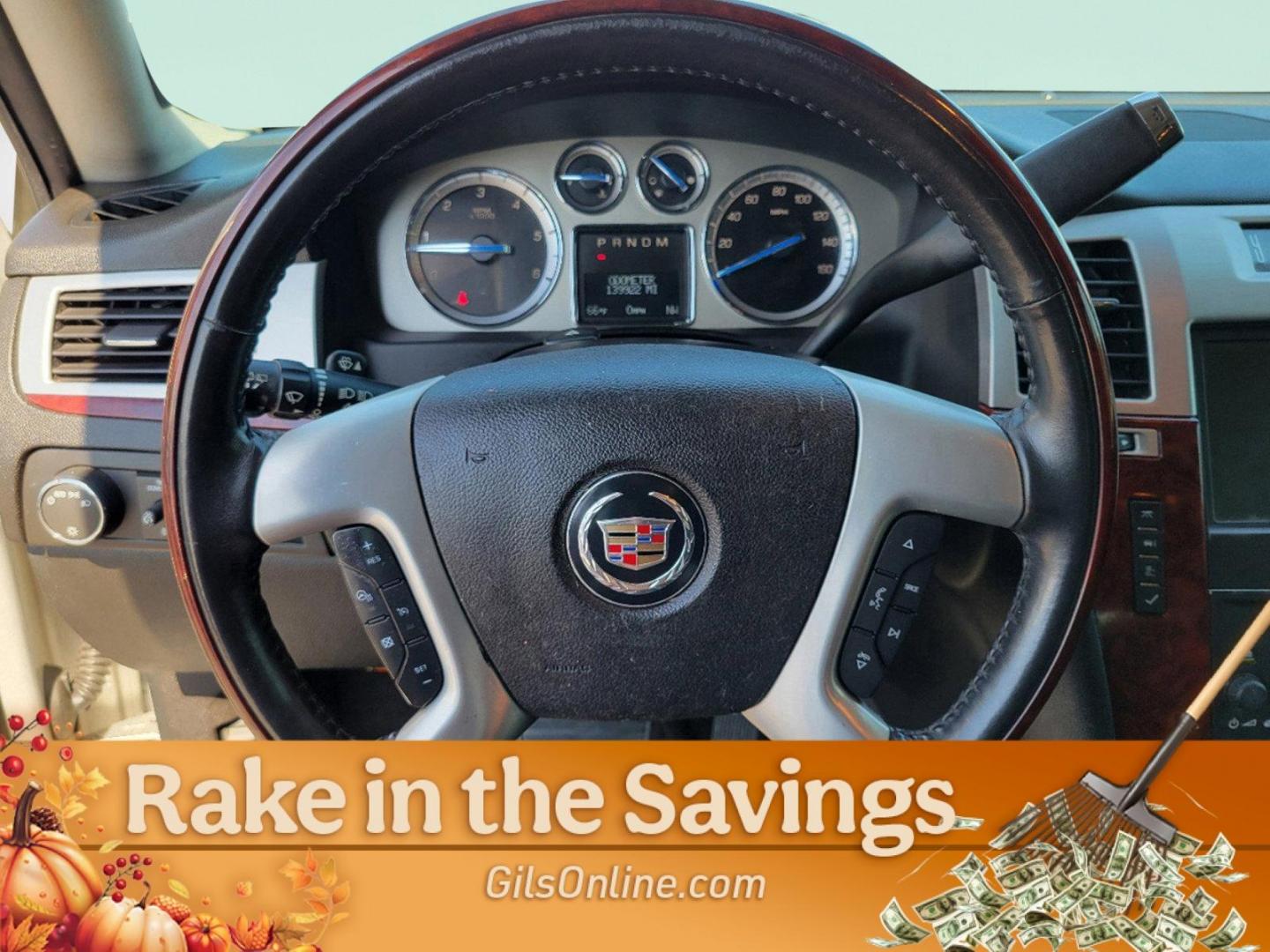 2011 Silver Lining Metallic /Ebony/Ebony Cadillac Escalade Premium (1GYS3CEF8BR) with an Gas/Ethanol V8 6.2L/376 engine, 6-Speed Automatic transmission, located at 1430 Gateway Drive, Opelika, AL, 36801, (334) 239-0944, 32.637871, -85.409790 - 2011 Cadillac Escalade Premium - Photo#39