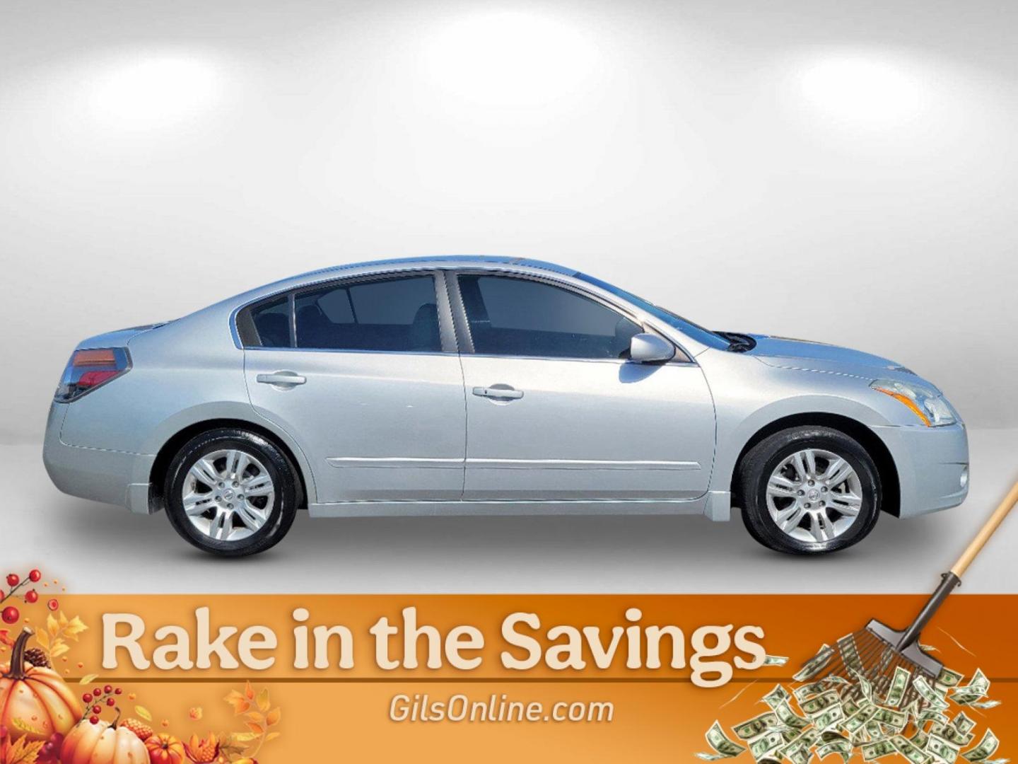 2010 Radiant Silver Metallic /Charcoal Nissan Altima 2.5 S (1N4AL2AP7AN) with an Gas I4 2.5L/ engine, 1-Speed Continuously Variable transmission, located at 5115 14th Ave., Columbus, GA, 31904, (706) 323-0345, 32.511494, -84.971046 - 2010 Nissan Altima 2.5 S - Photo#10