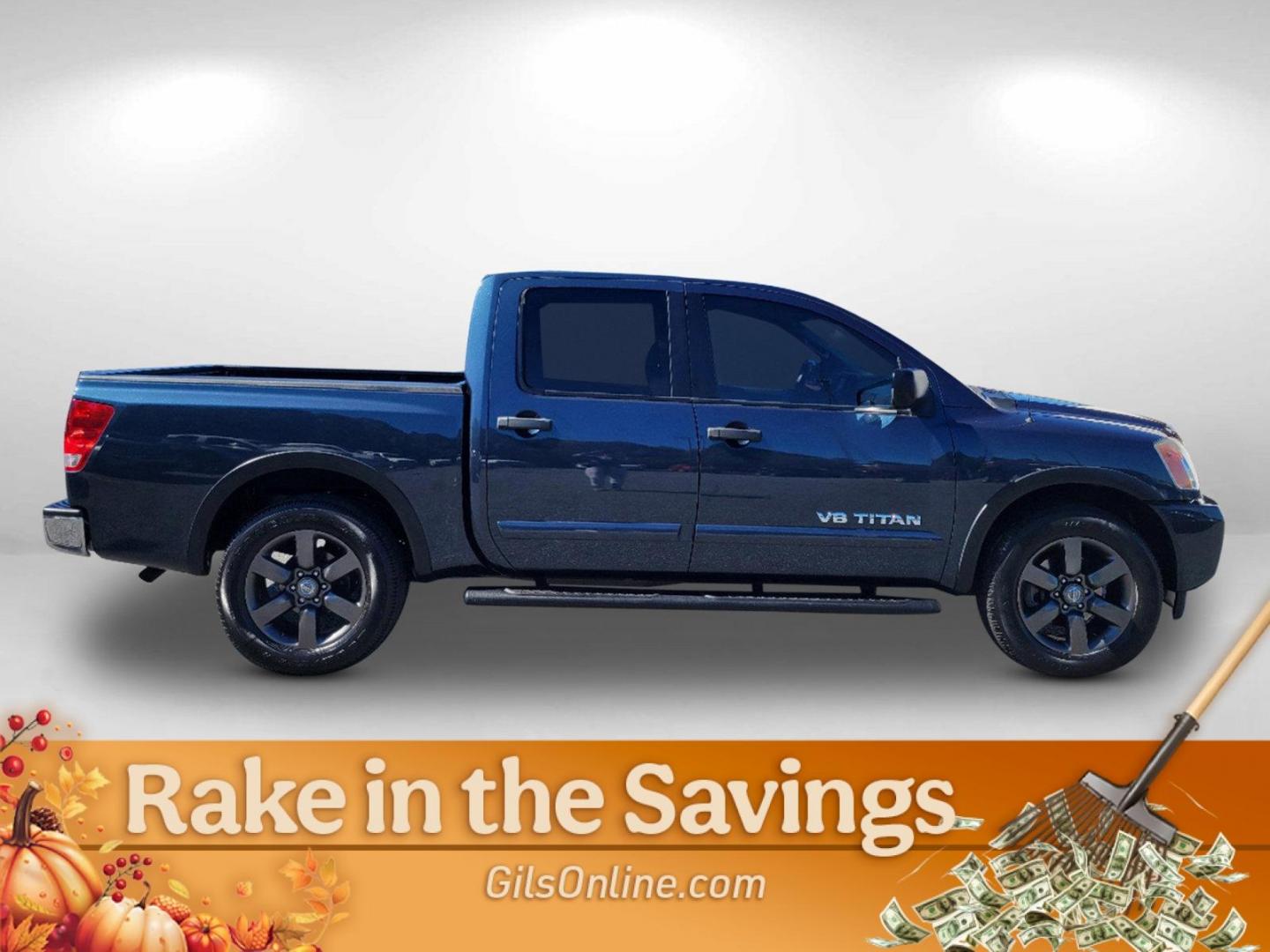 2015 Arctic Blue Metallic /Almond Nissan Titan SV (1N6BA0ED0FN) with an Regular Unleaded V-8 5.6 L/339 engine, 5-Speed Automatic w/OD transmission, located at 1430 Gateway Drive, Opelika, AL, 36801, (334) 239-0944, 32.637871, -85.409790 - 2015 Nissan Titan SV - Photo#3