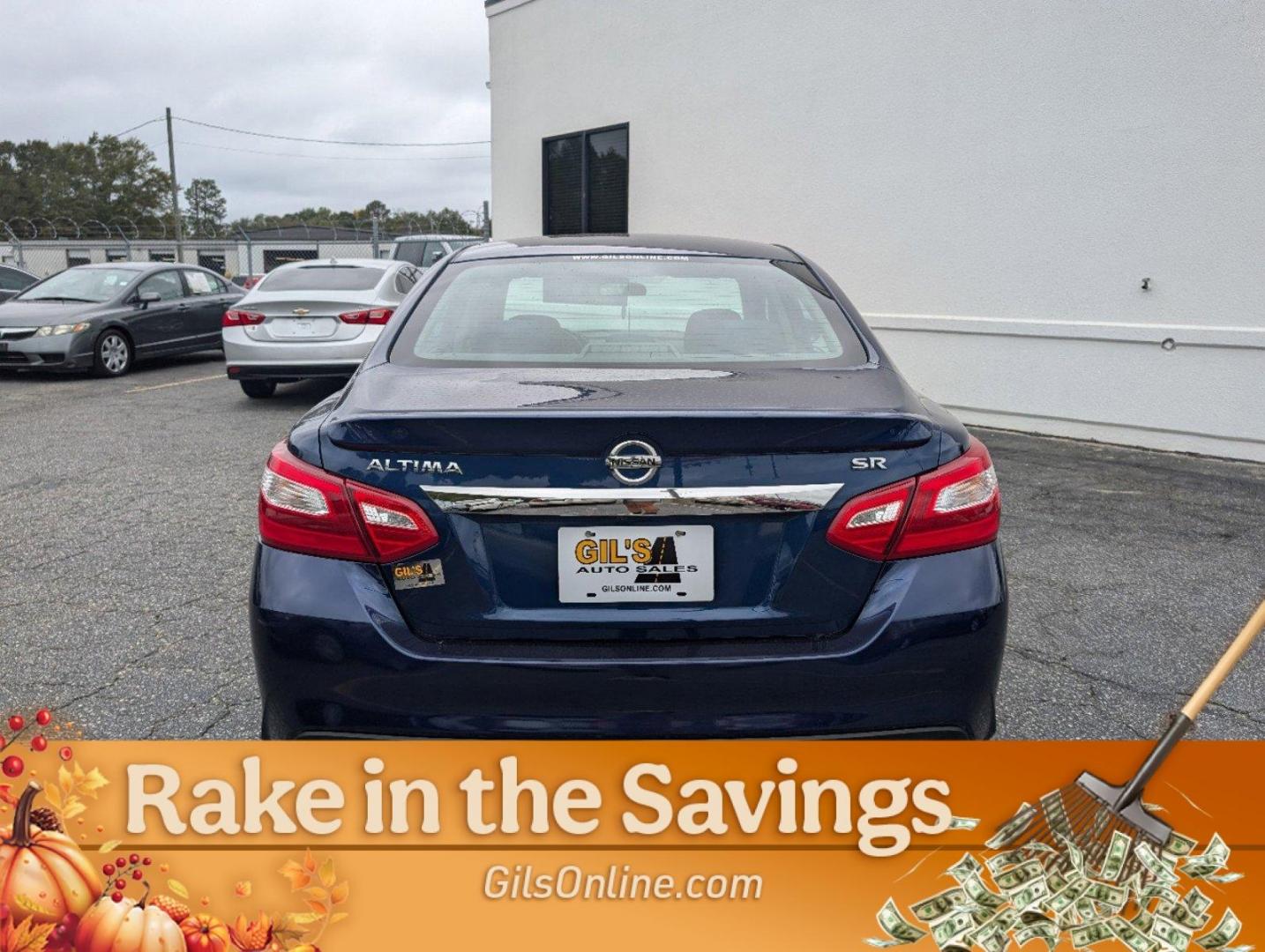 2016 Deep Blue Pearl /Charcoal Nissan Altima 2.5 SR (1N4AL3AP4GC) with an Regular Unleaded I-4 2.5 L/152 engine, 1-Speed CVT w/OD transmission, located at 804 22nd Ave, Phenix City, AL, 36870, (334) 297-1860, 32.484749, -85.024475 - 2016 Nissan Altima 2.5 SR - Photo#6