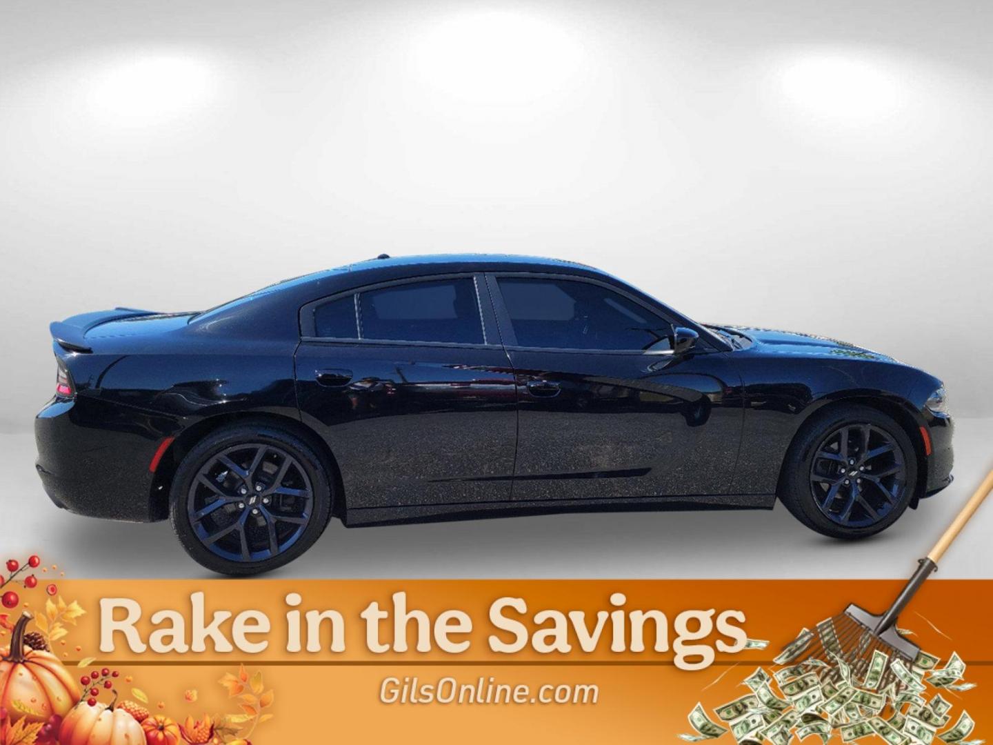 2019 Pitch Black Clearcoat /Black Dodge Charger SXT (2C3CDXBG0KH) with an Regular Unleaded V-6 3.6 L/220 engine, 8-Speed Automatic w/OD transmission, located at 7000 Northlake Connector, Columbus, GA, 31904, (706) 987-8085, 32.524975, -84.978134 - 2019 Dodge Charger SXT - Photo#3